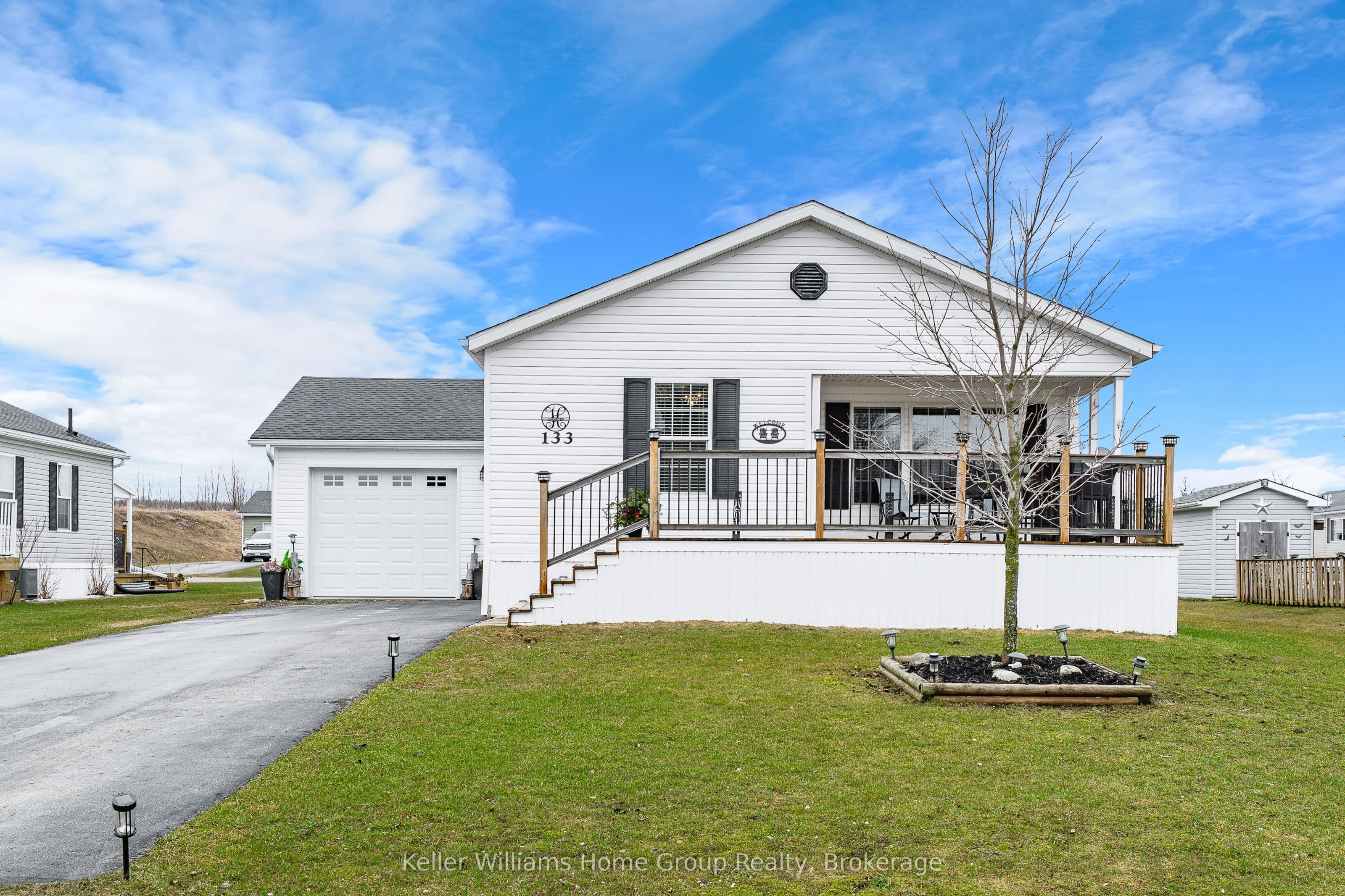 133 Parkview Circle — photo 1