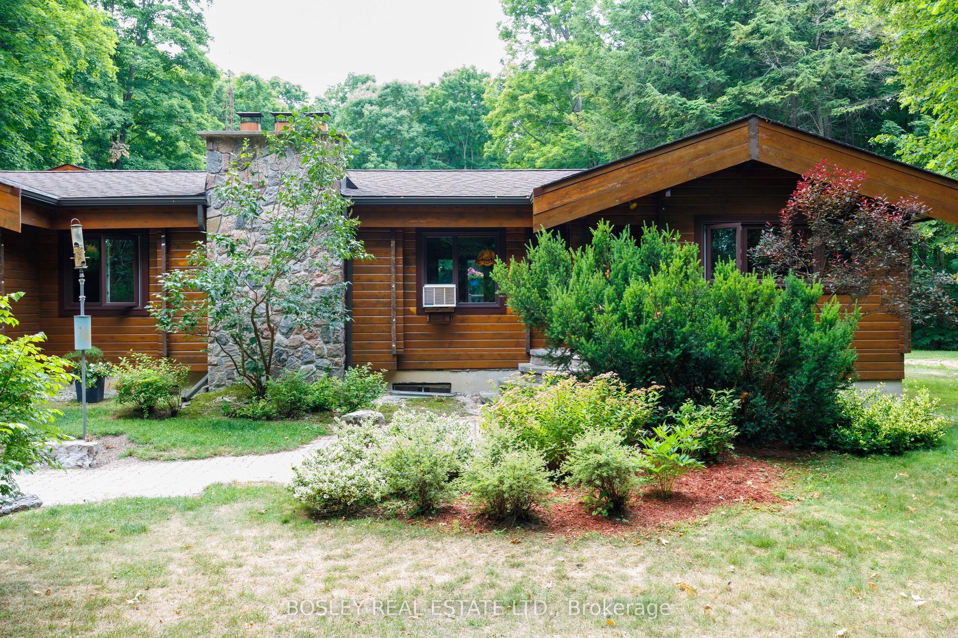 5983 5th Line — photo 1