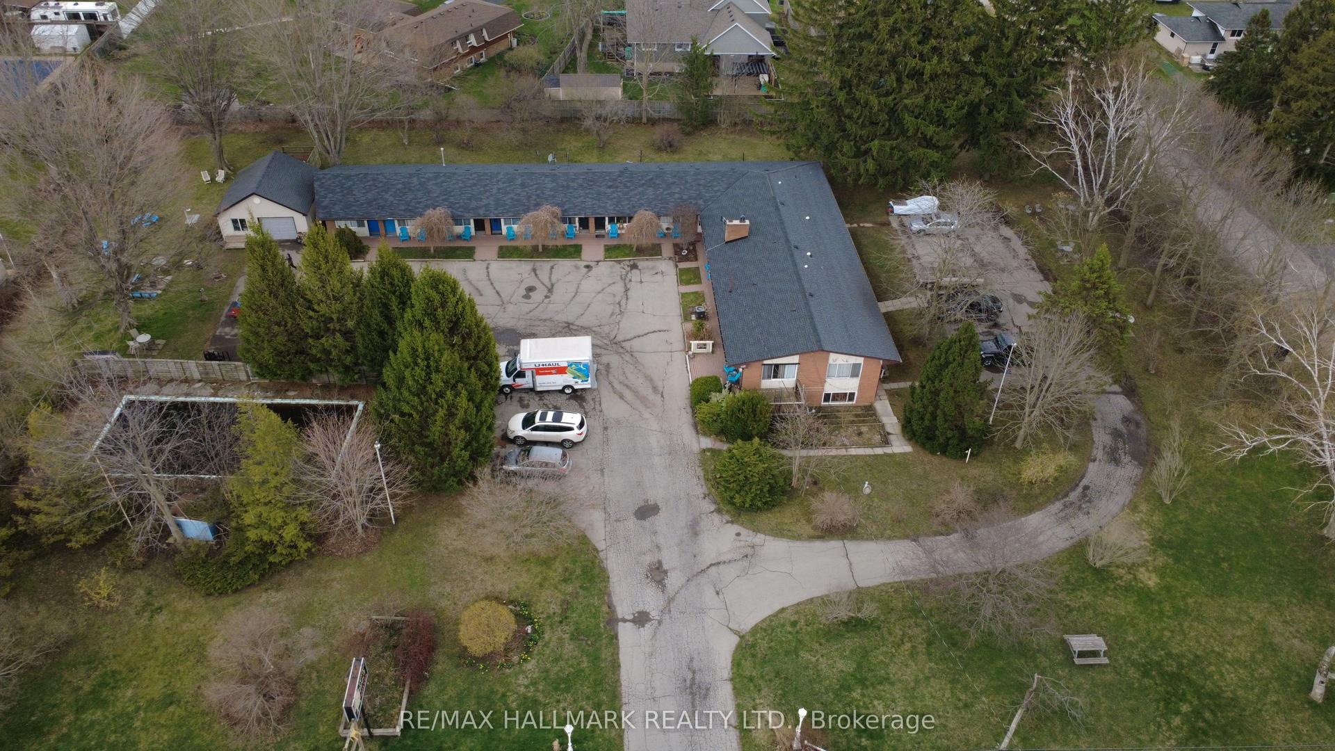 122 Ridgeway Road — photo 1