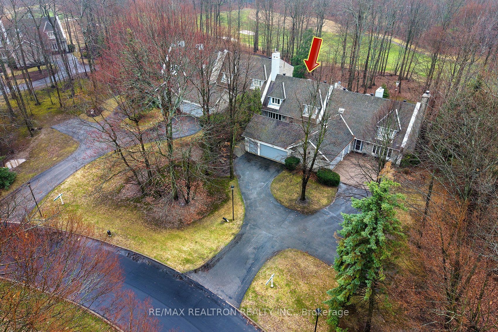 462 Beacon Hall Drive — photo 1