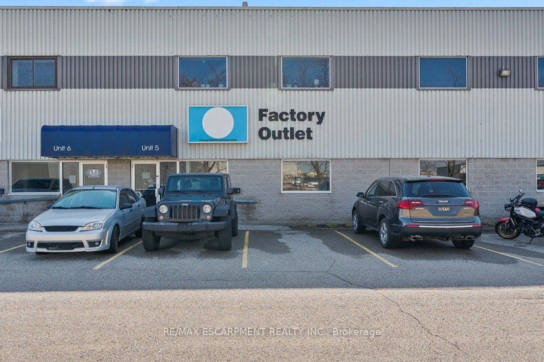 70 Monarch Road 5 #5 — photo 1