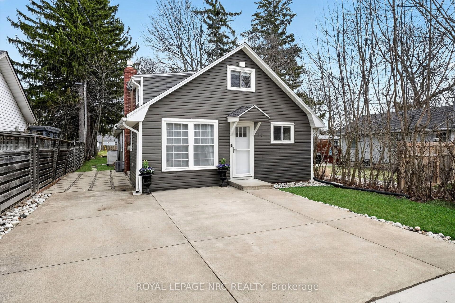 146 Belvidere Road — photo 1