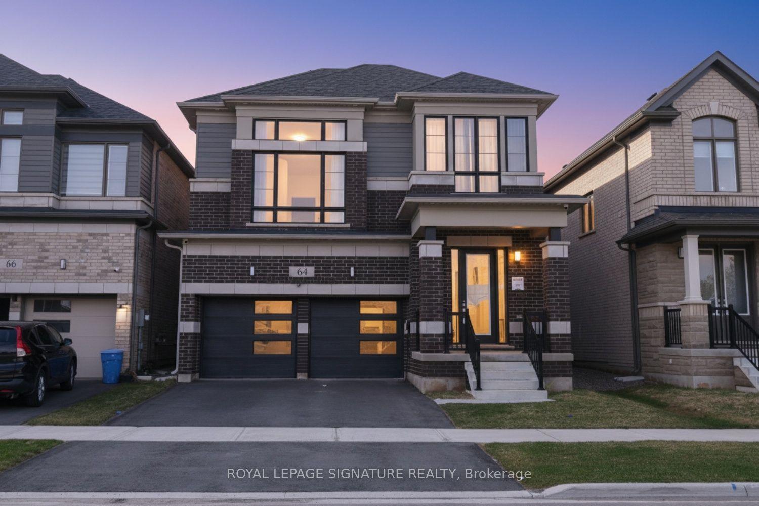 64 Player Drive — photo 1