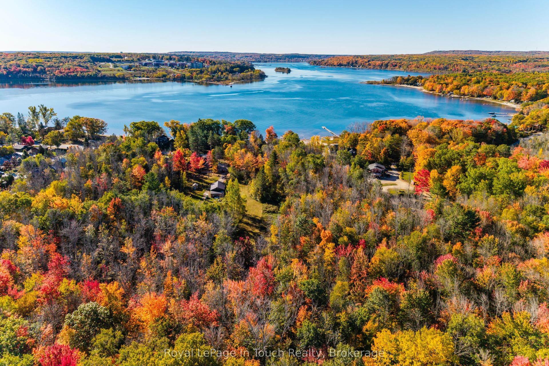 250 Peek -a- Boo Trail — photo 1