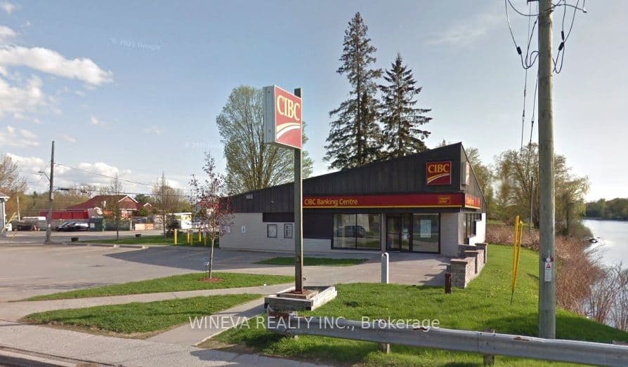 2 Albert Street — photo 1