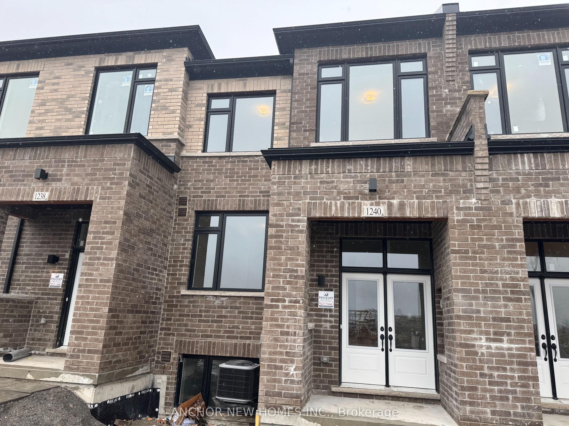 1240 Elizabeth Mackenzie Drive — photo 1