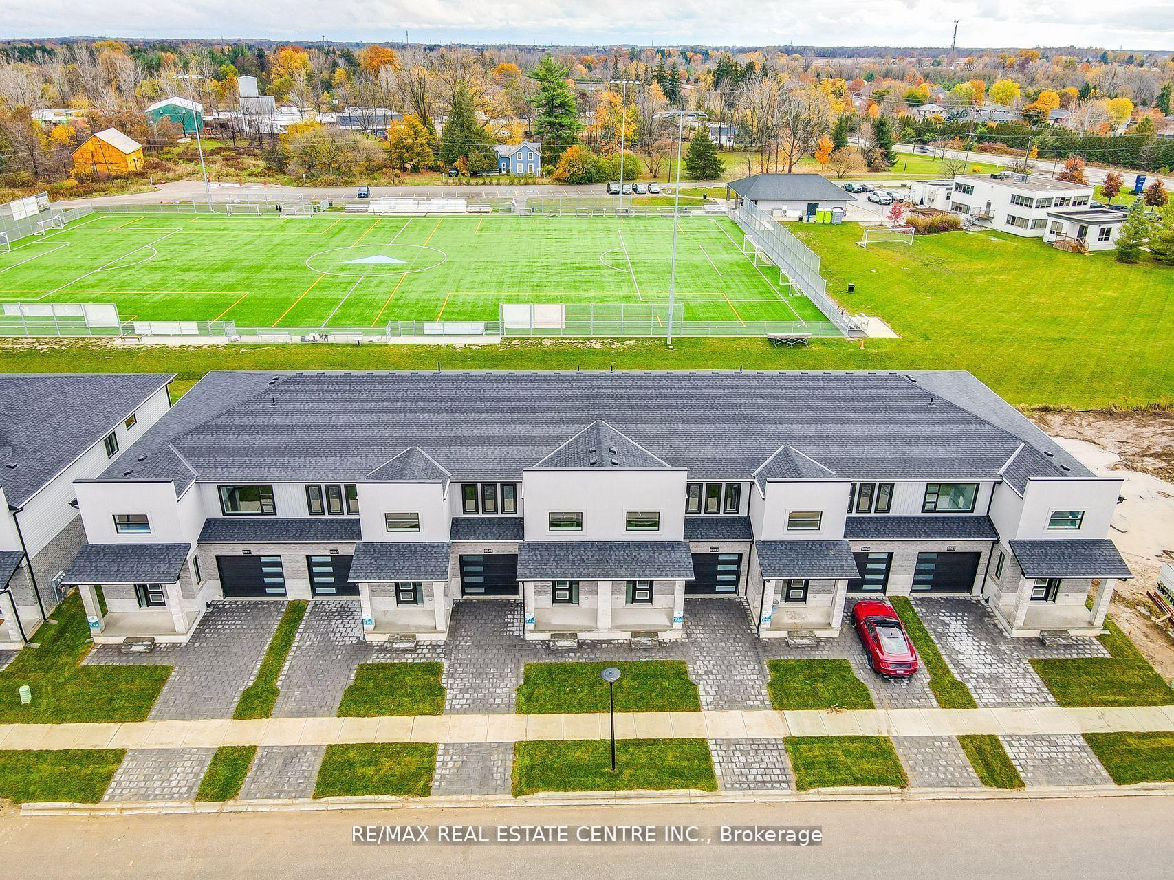 6837 Royal Magnolia Avenue — photo 1