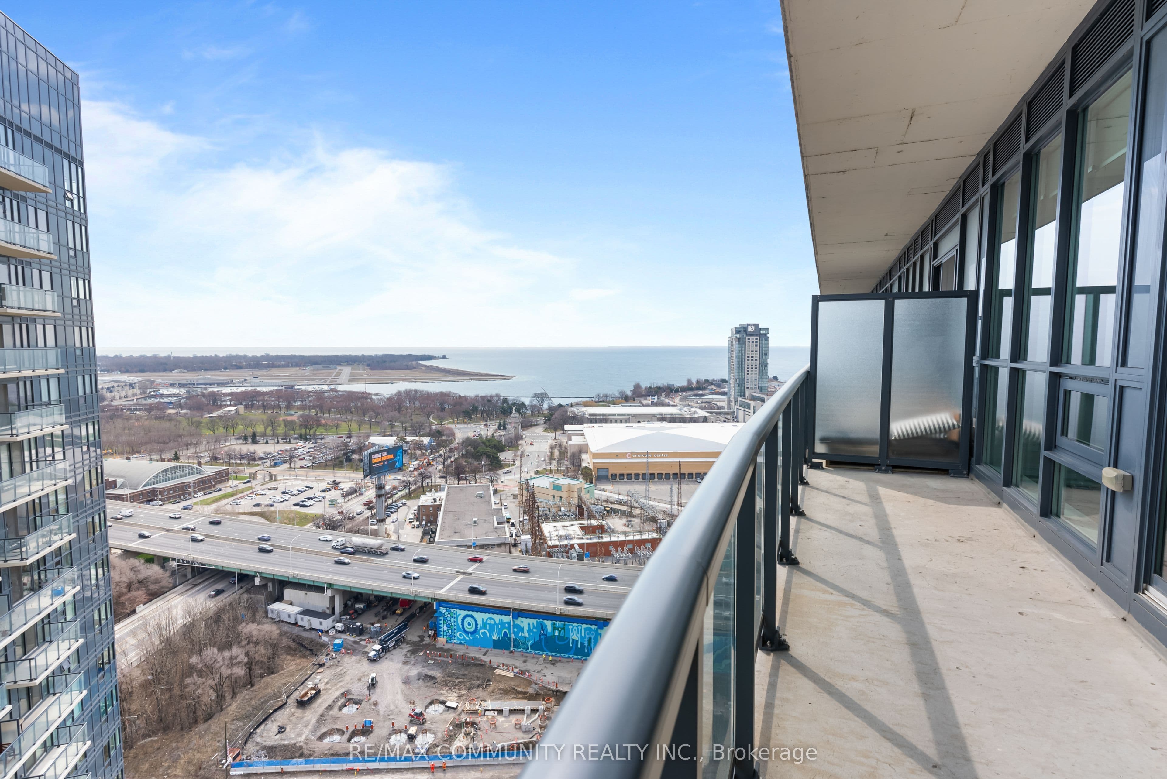 51 East Liberty Street 2408 #2408 — photo 1