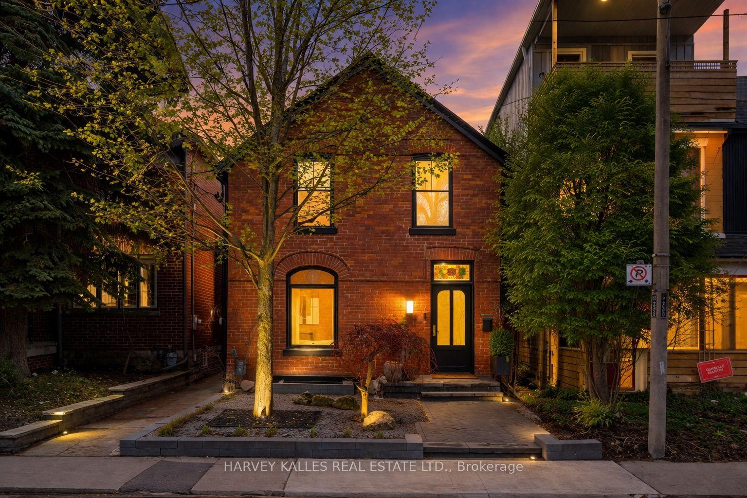 239 Borden Street — photo 1