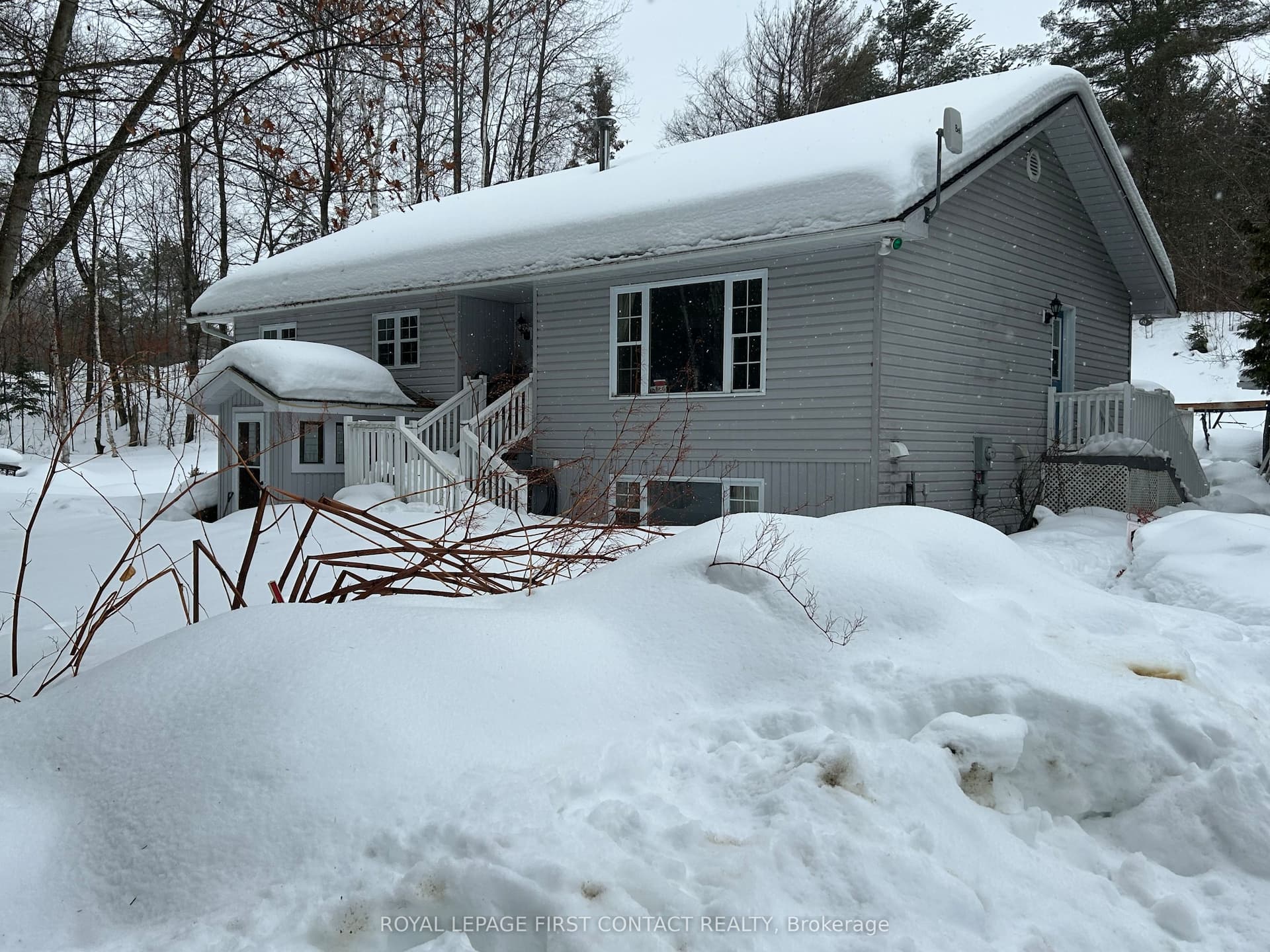 1041 Welch Road — photo 1