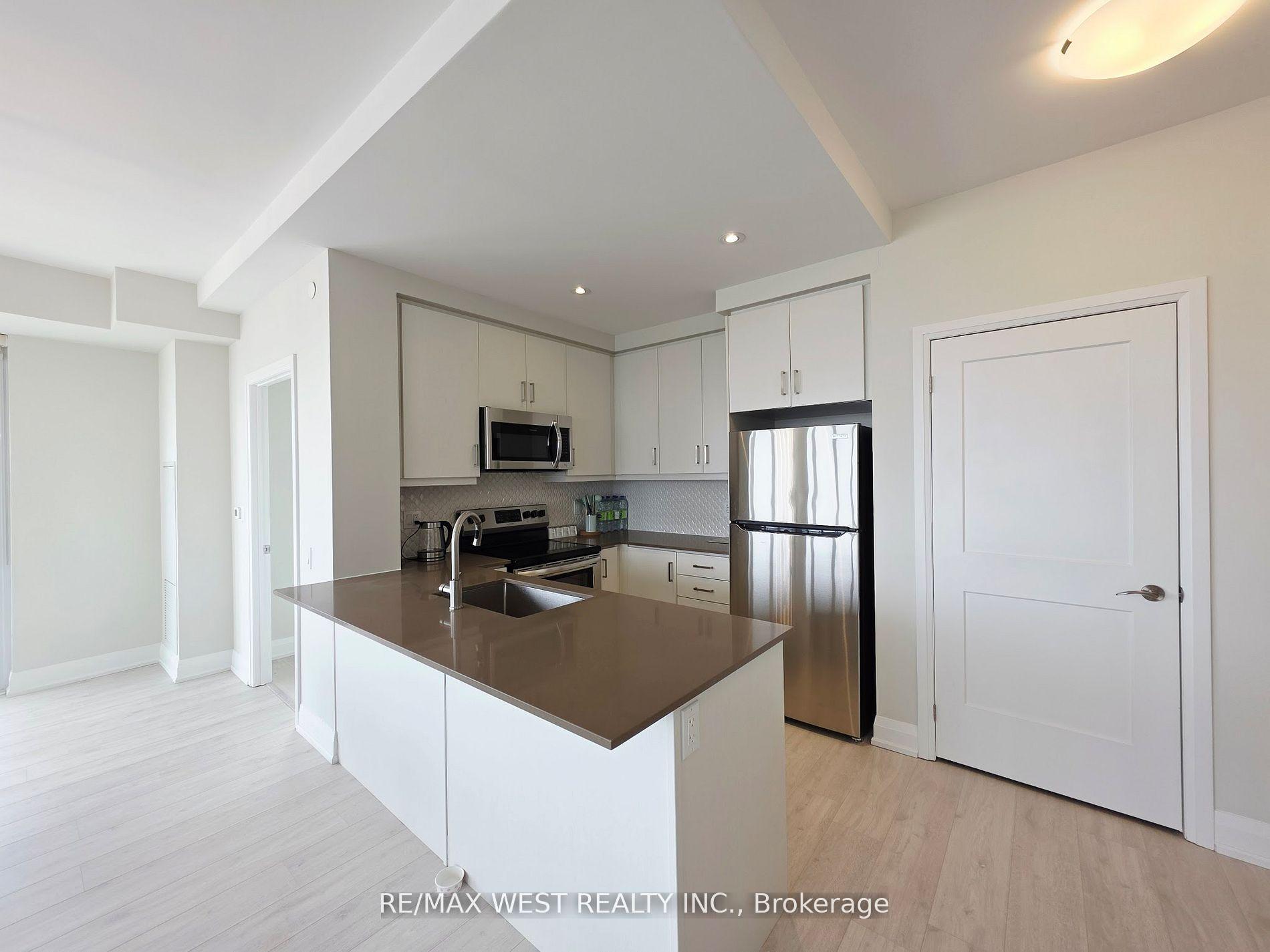 15 Lynch Street 2003 #2003 — photo 1