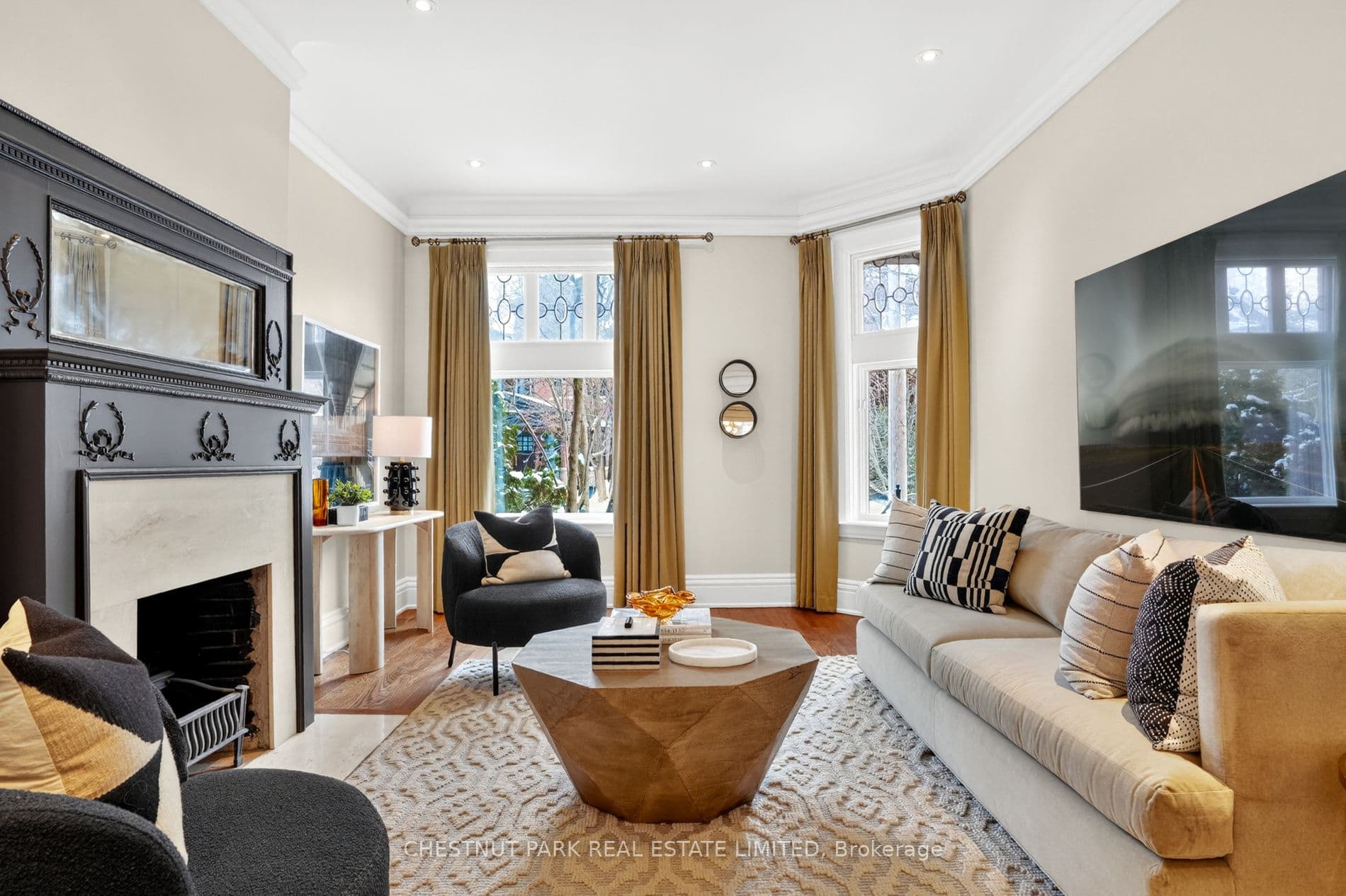 46 Admiral Road — photo 1