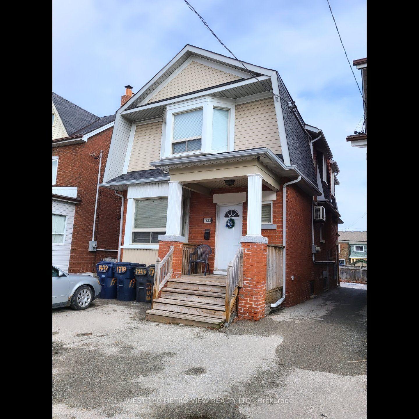 1733 Dufferin Street — photo 1