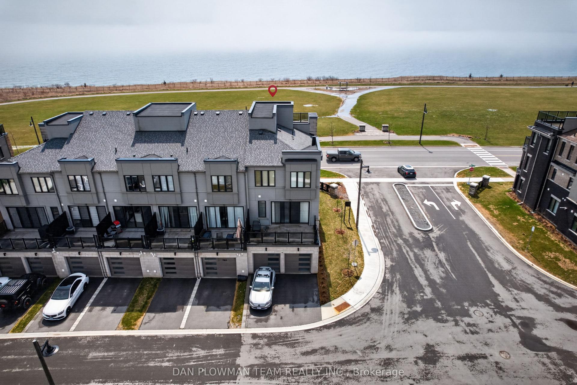 779 Port Darlington Road — photo 1