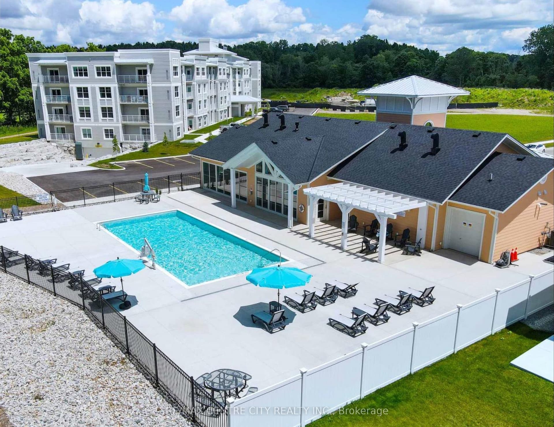 100 The Promenade 405 #405 — photo 1