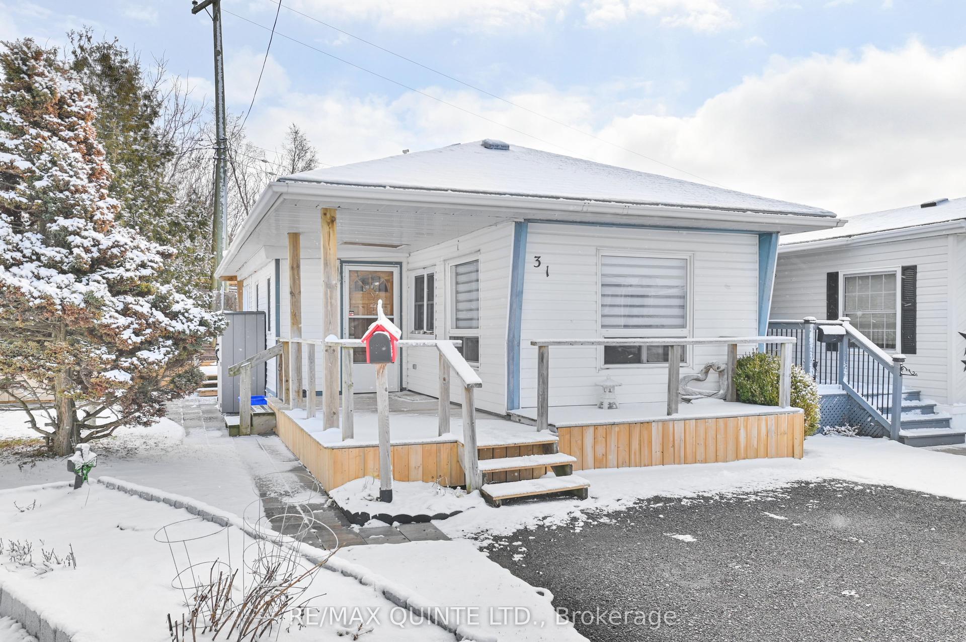 311 Dundas Street E 31 #31 — photo 1