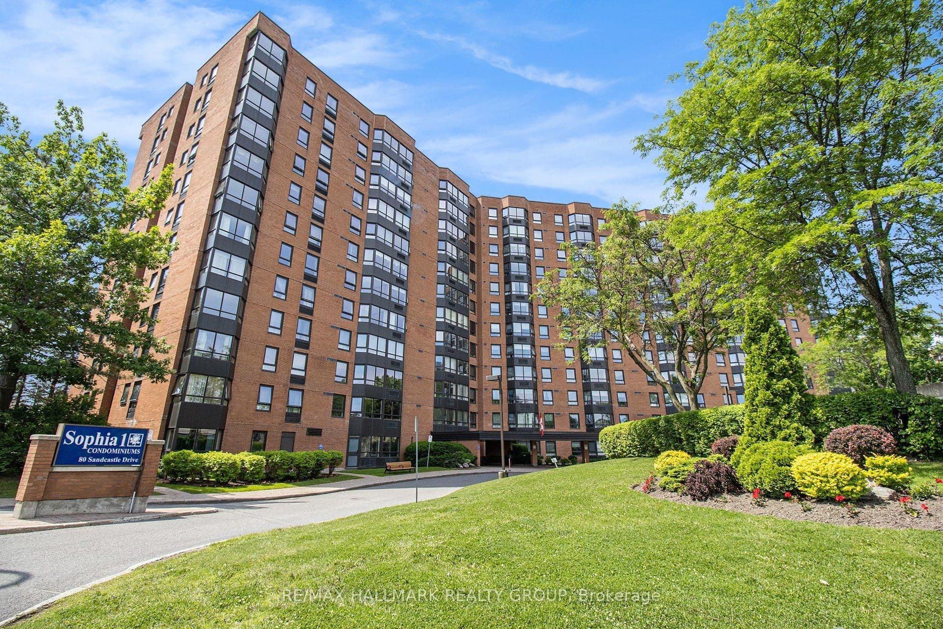 80 Sandcastle Drive 616 #616 — photo 1