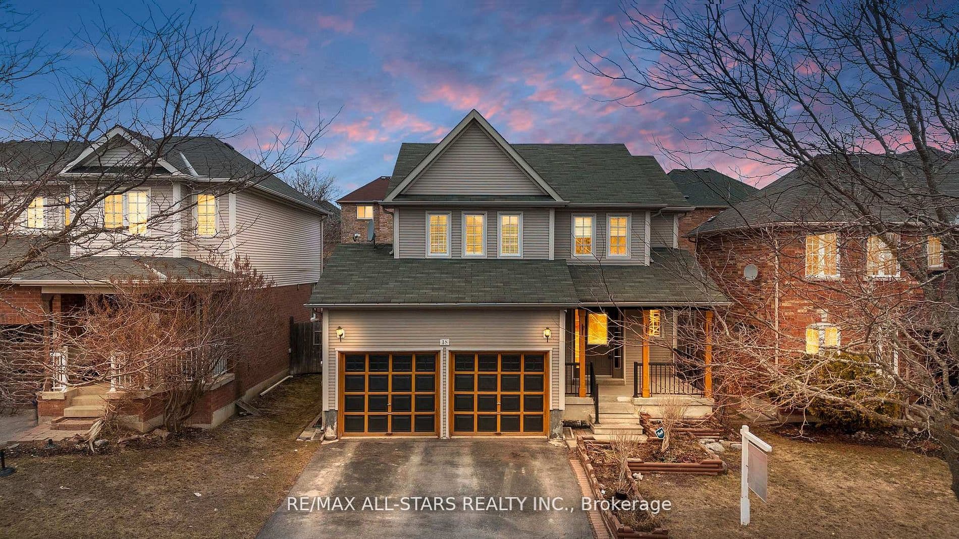 18 Reddenhurst Crescent — photo 1