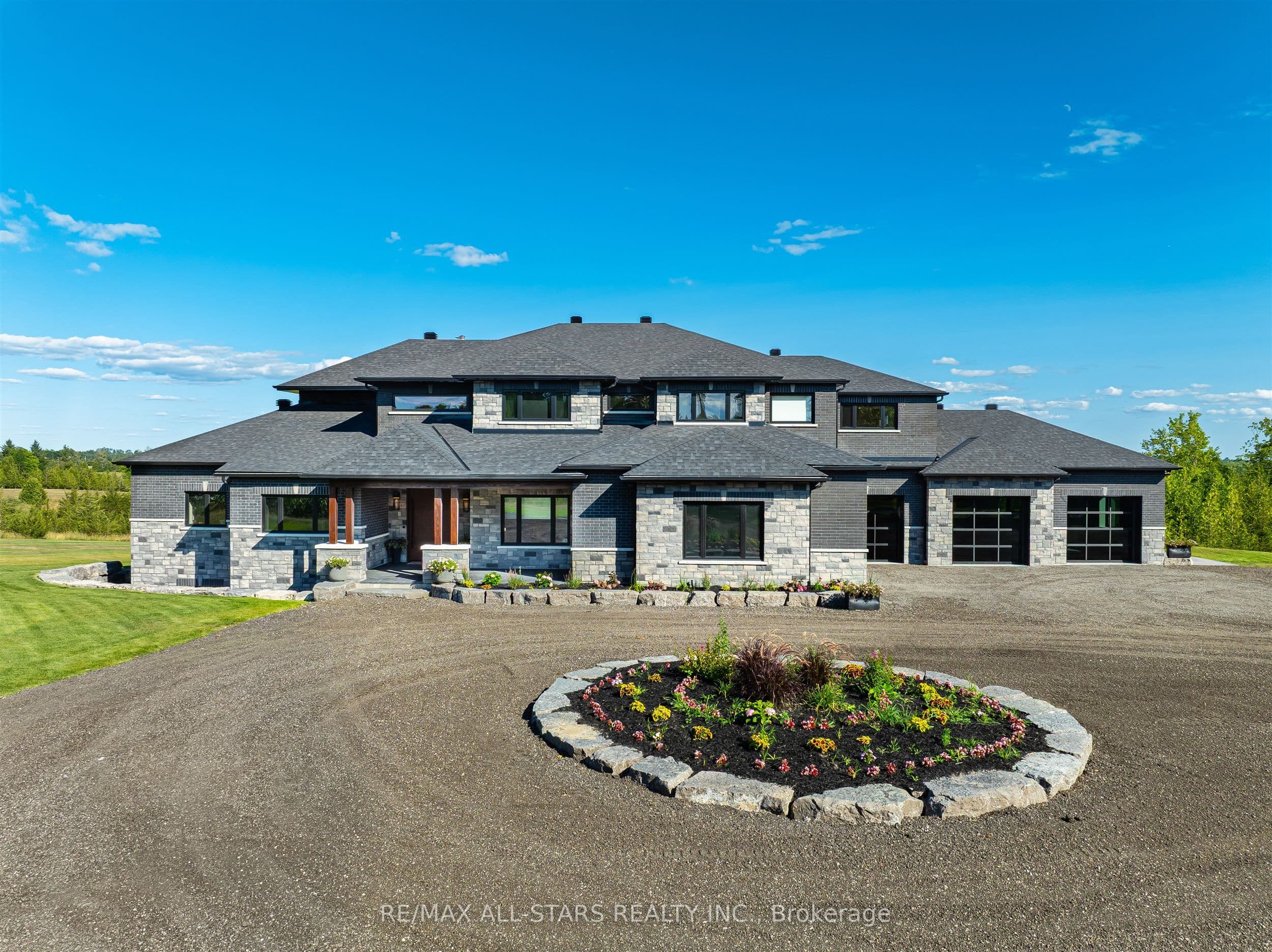 6374 Smith Boulevard — photo 1