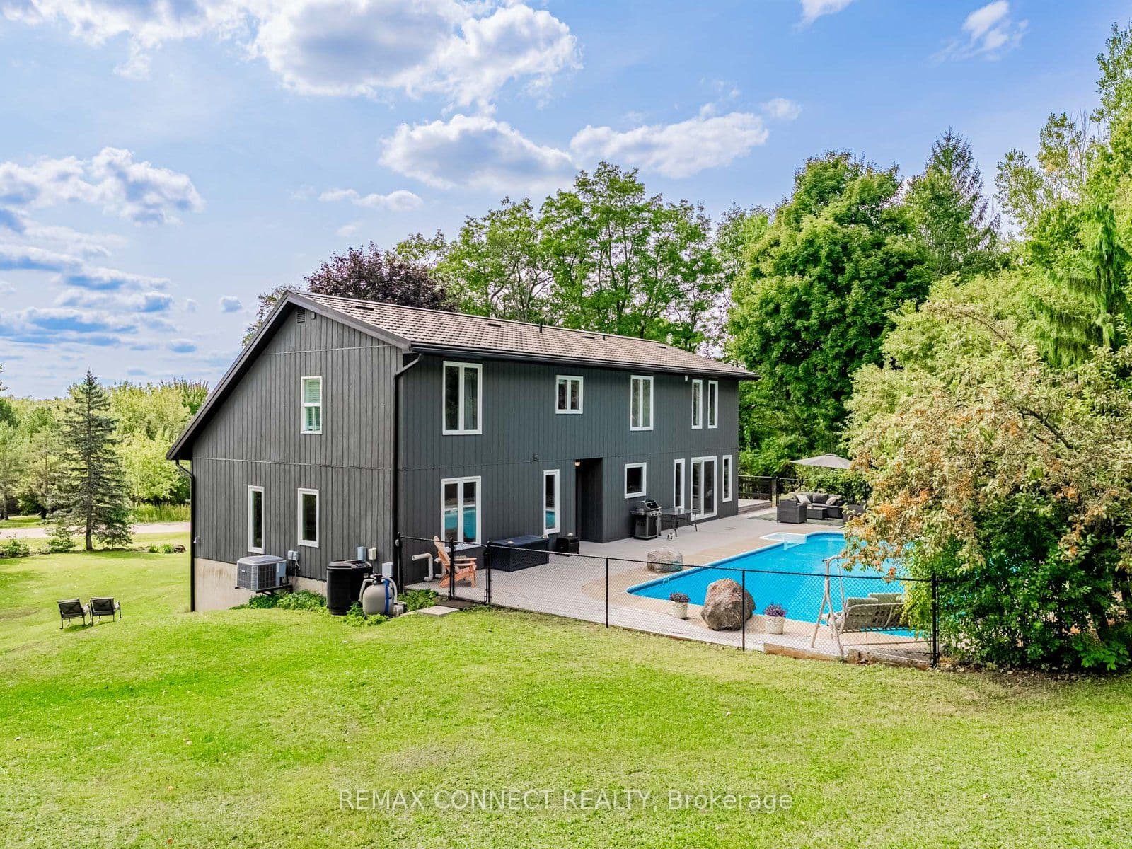 11215 Amos Drive — photo 1