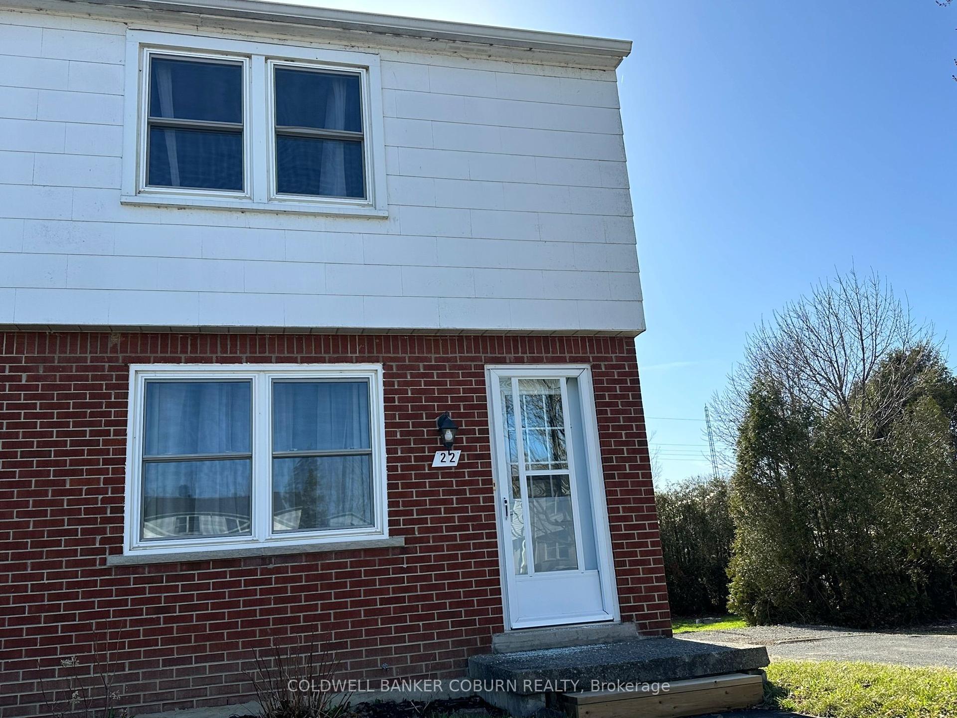 22 Casselman Road — photo 1