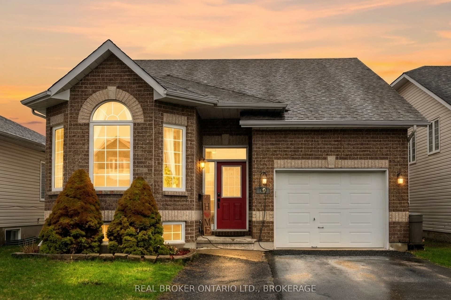 132 Dalgleish Avenue — photo 1