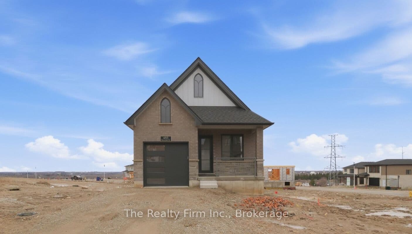 483 Gillespie Street — photo 1