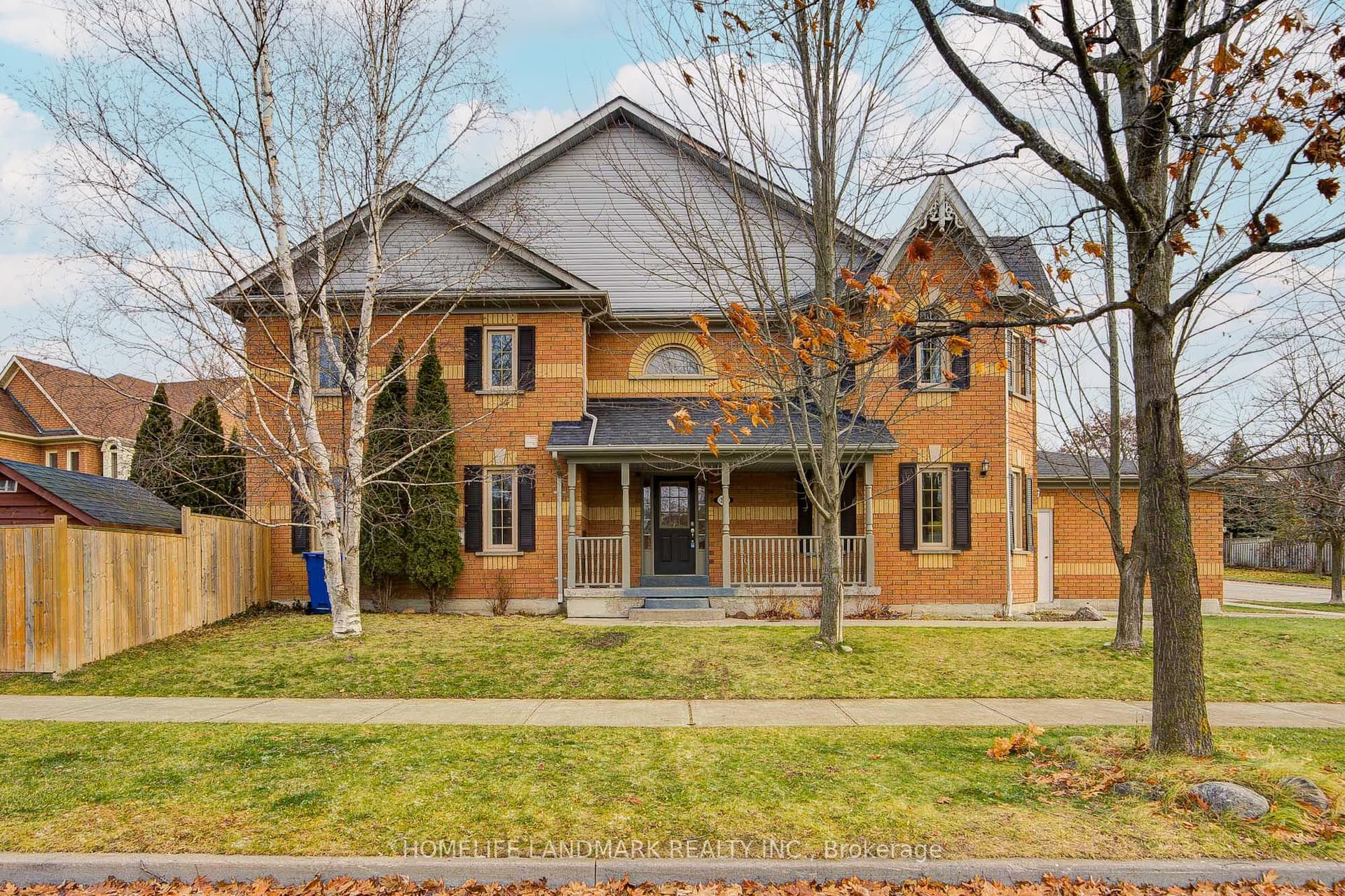 223 Deerglen Terrace — photo 1