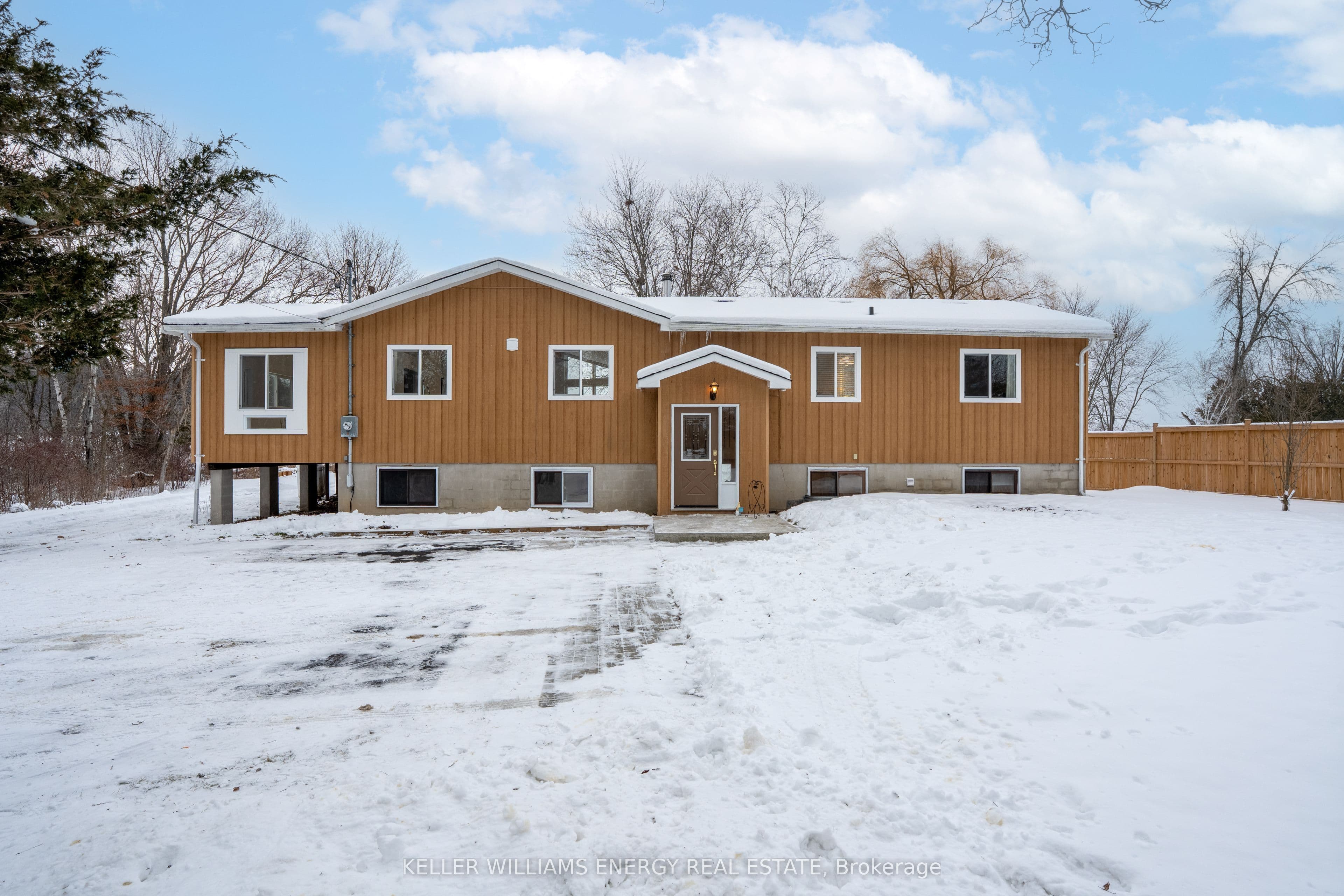 269 Hillside Drive — photo 1