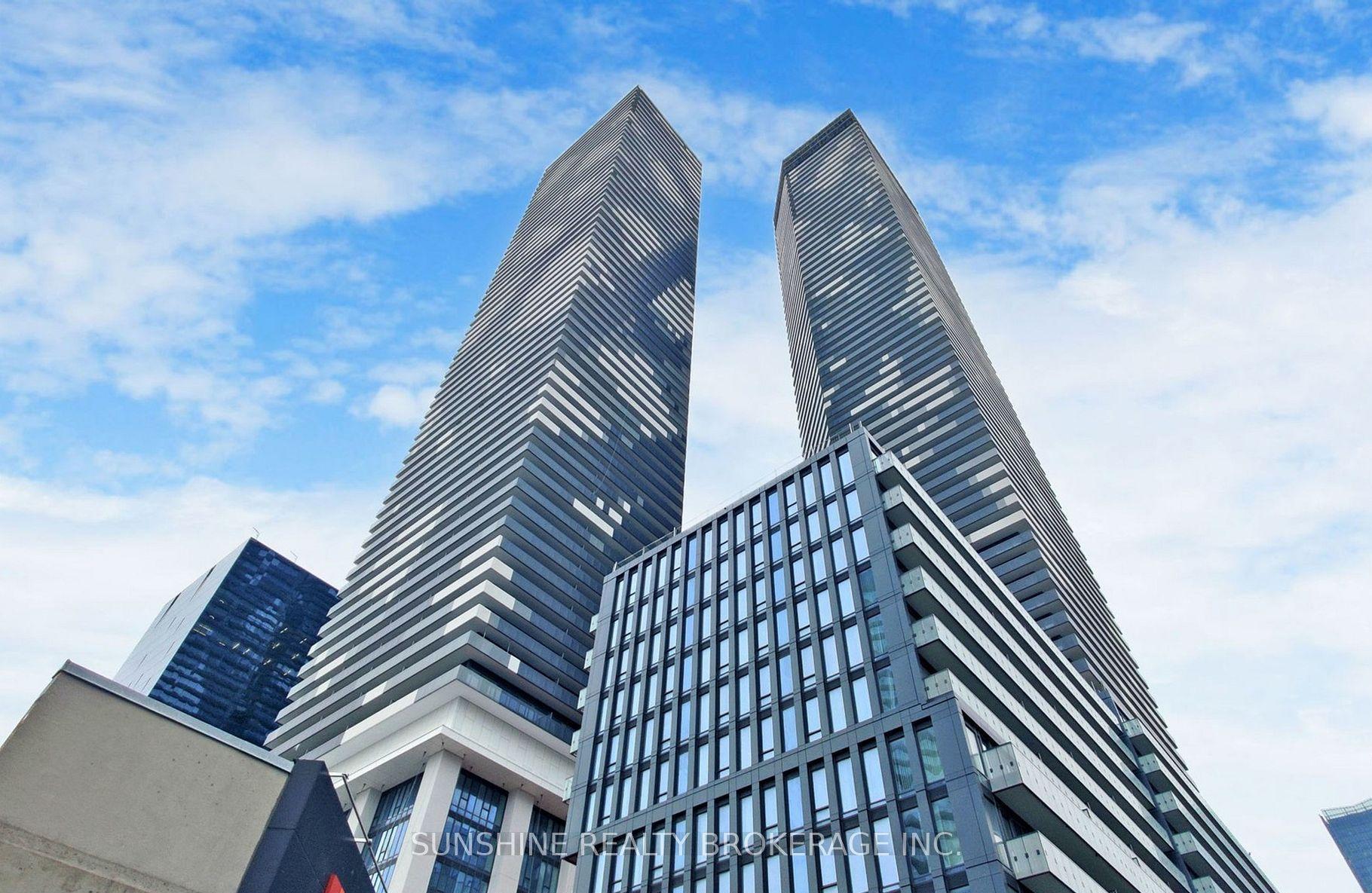 138 Downes Street PH112 #PH112 — photo 1