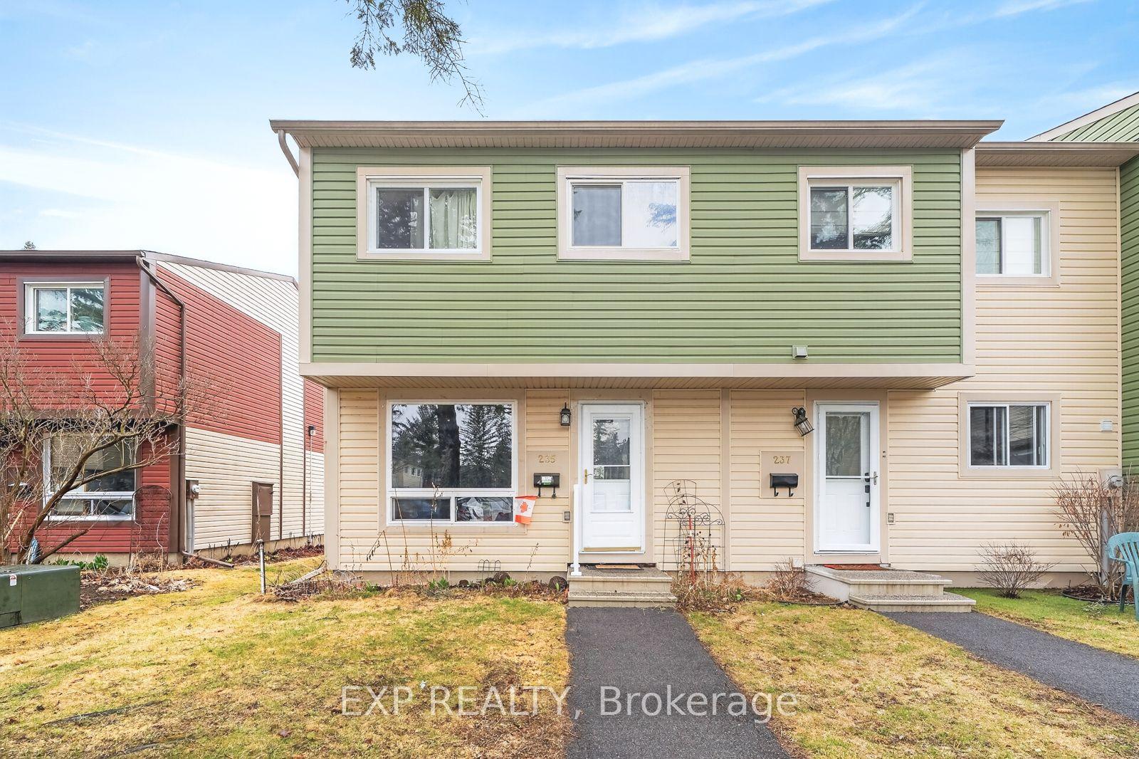 235 Teal Crescent — photo 1