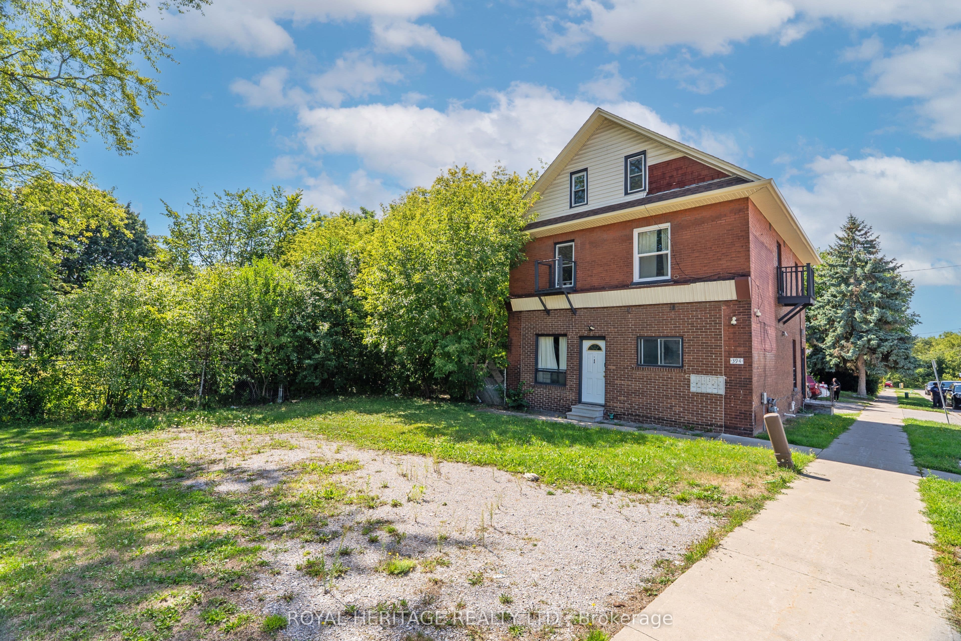 394 Centre Street S — photo 1