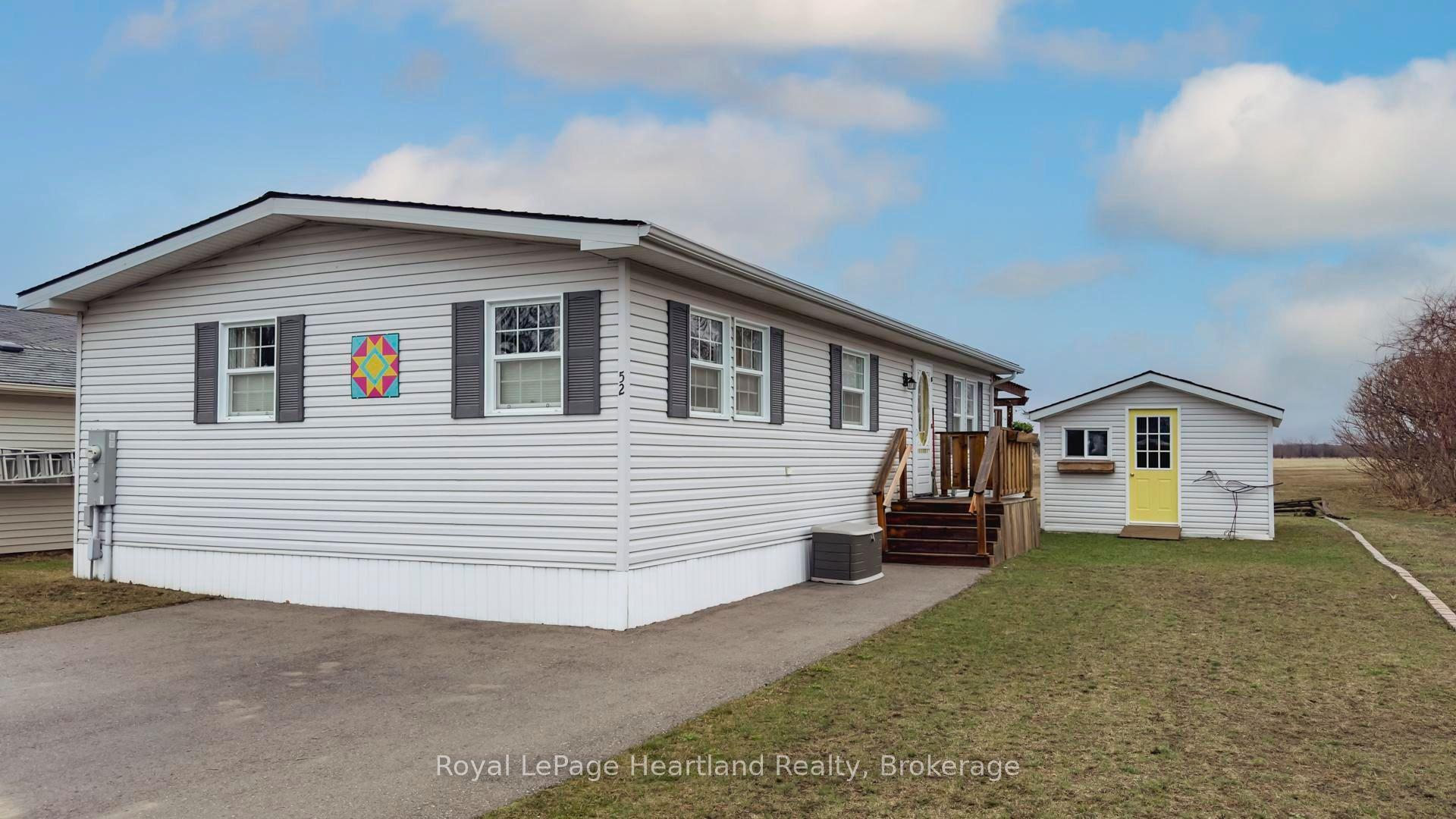 52 ALGONQUIN Lane — photo 1