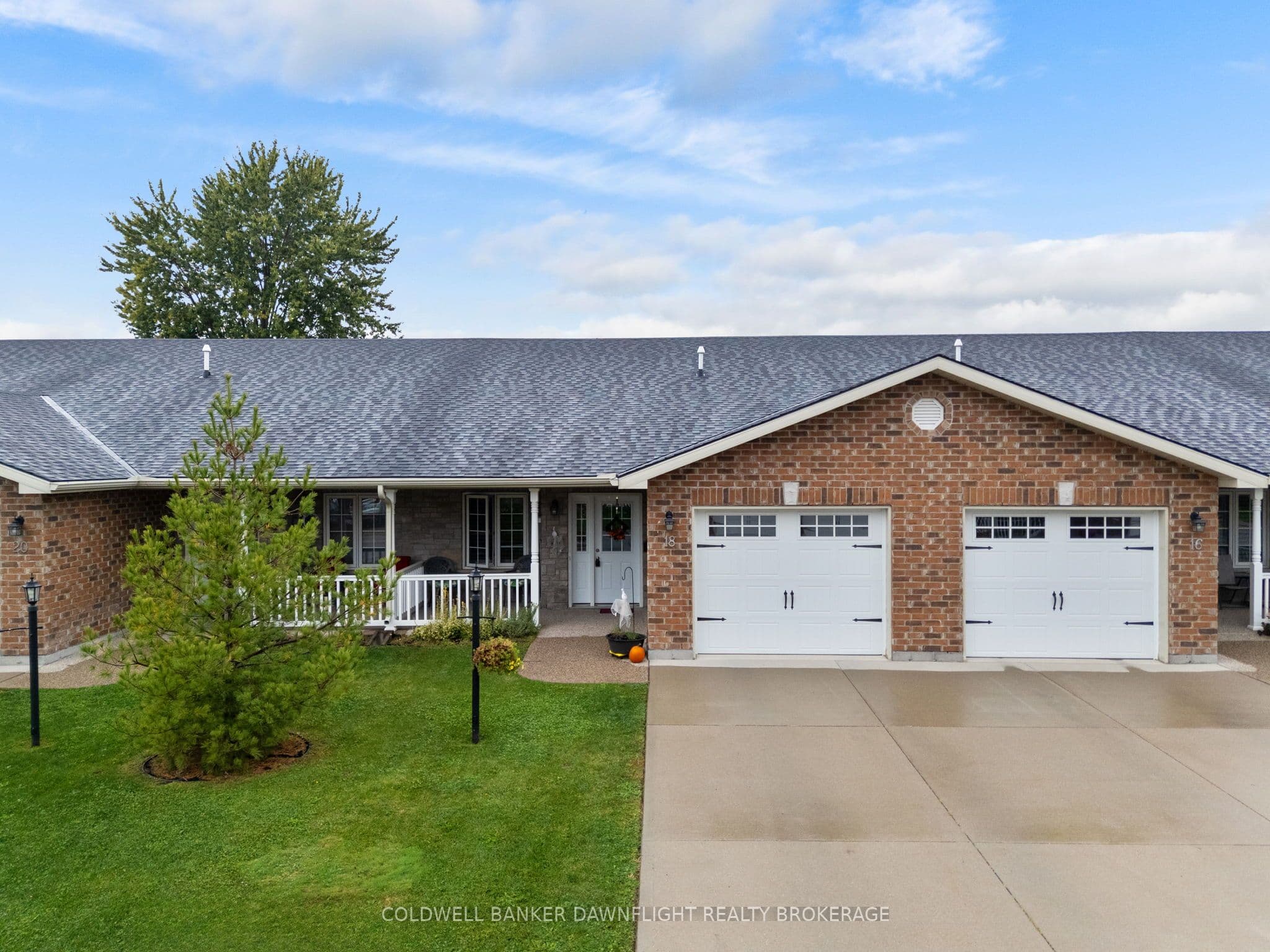 18 Devon Drive — photo 1