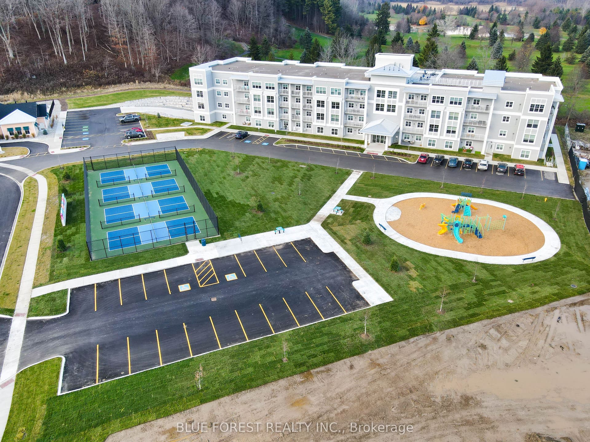 100 The Promenade 111 #111 — photo 1