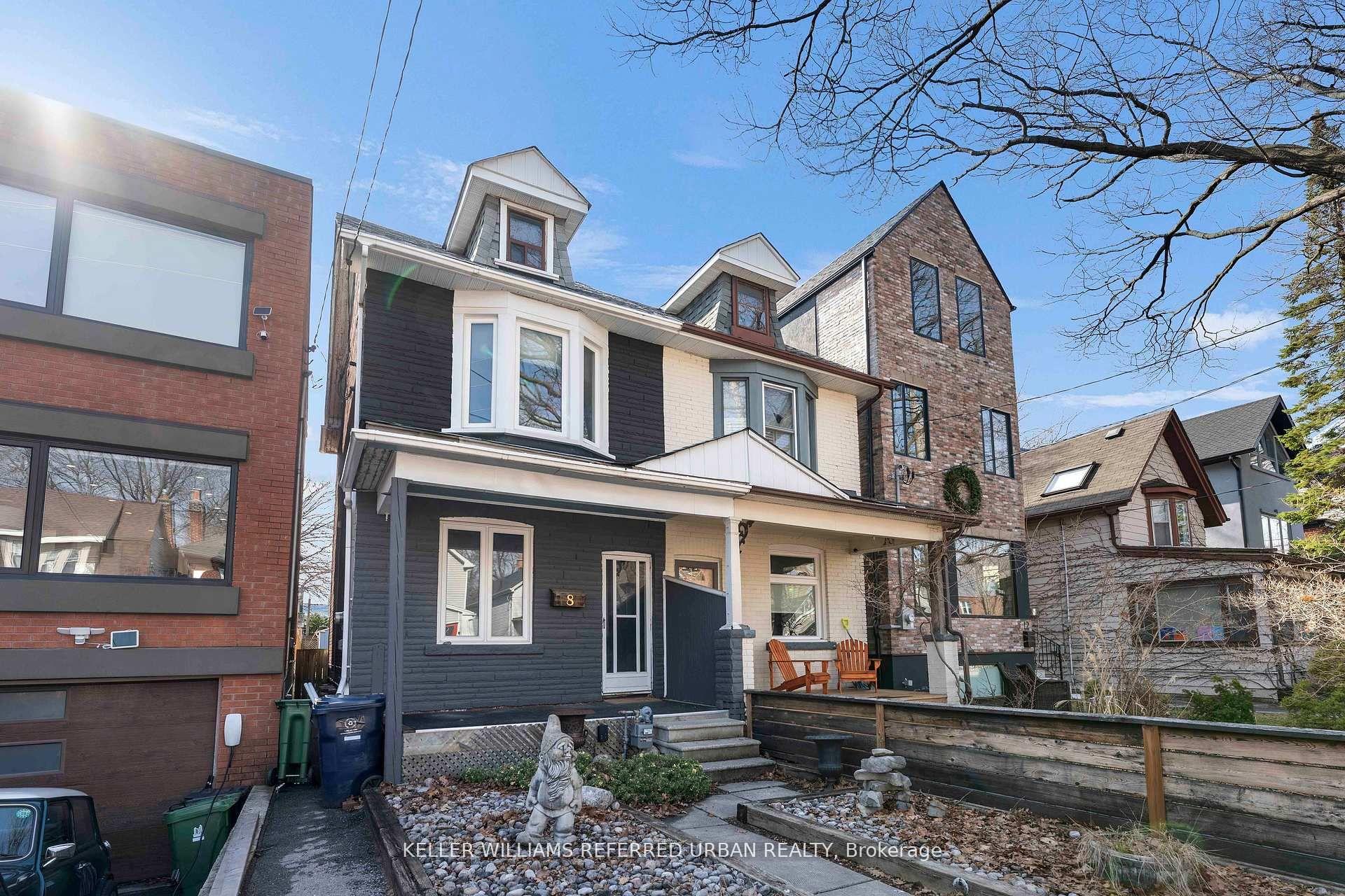 8 Woodlee Road — photo 1