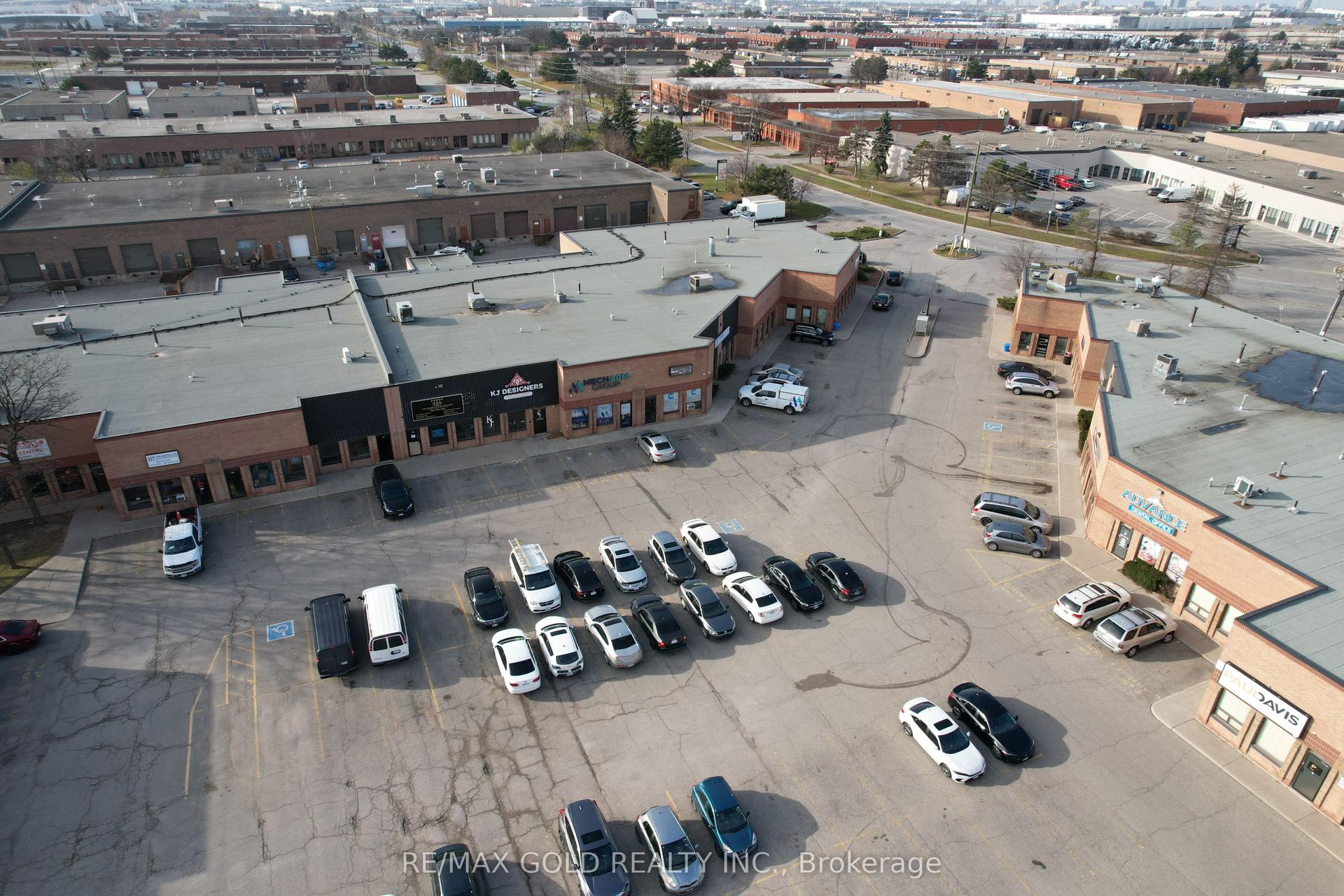 173 Advance Boulevard 57 #57 — photo 1