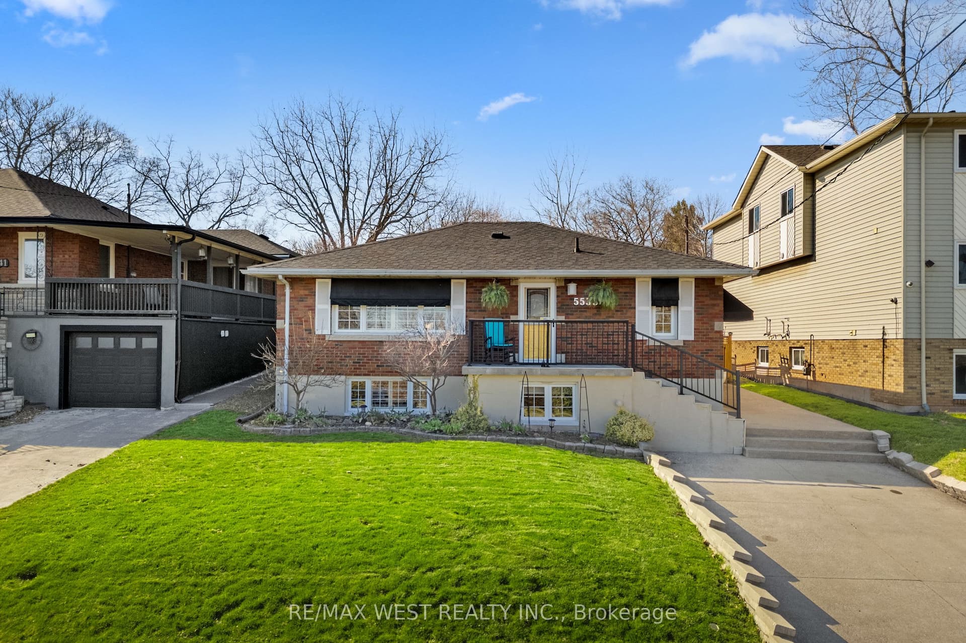 5333 Ontario Avenue — photo 1