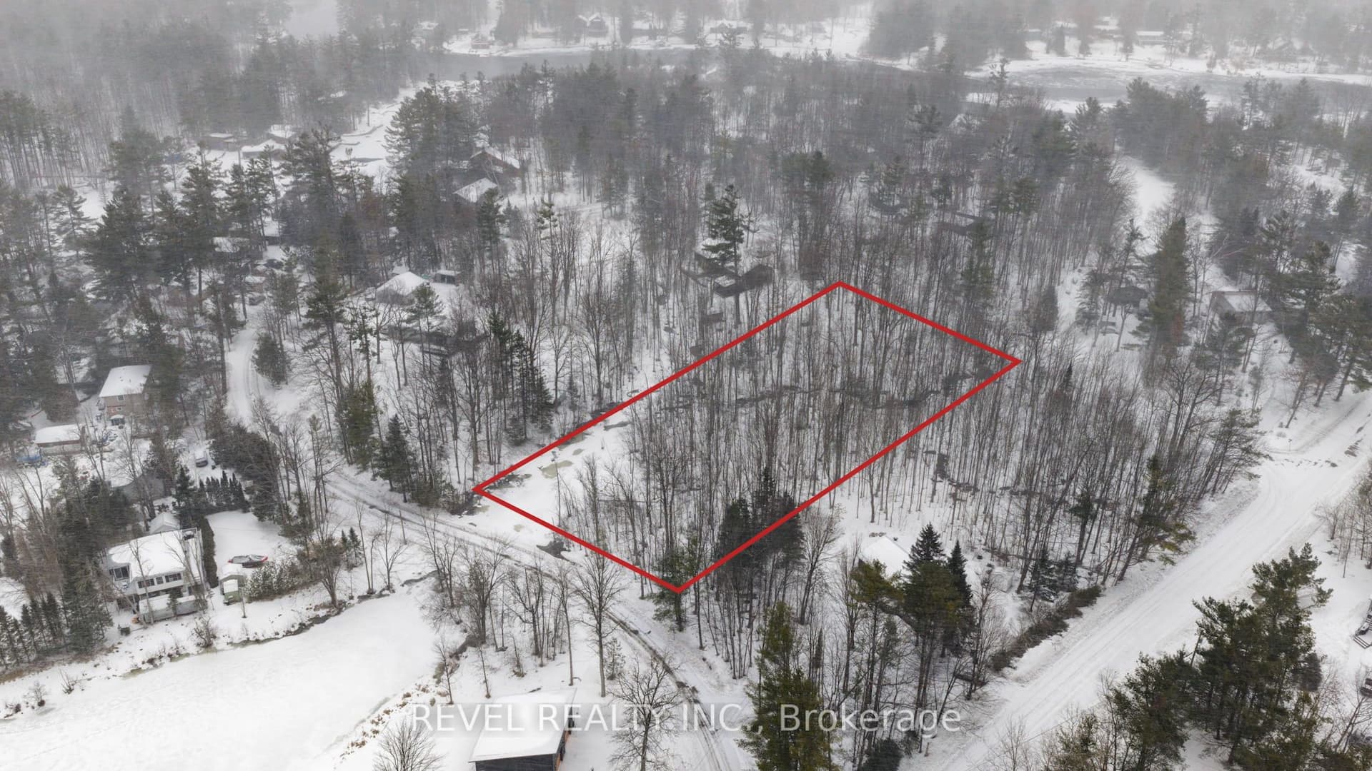 7815 Riverleigh Drive — photo 1