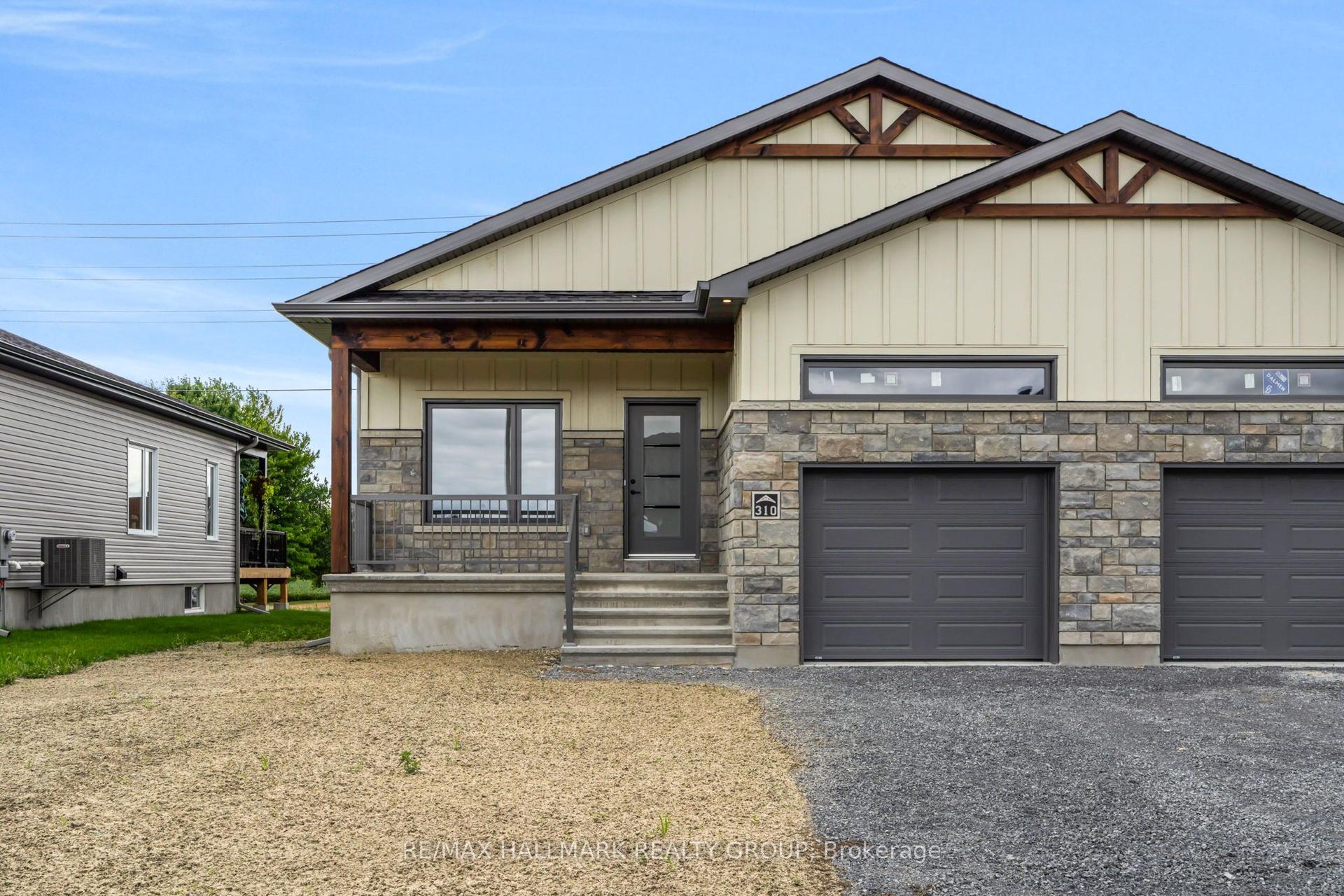 324 ZAKARI Street — photo 1