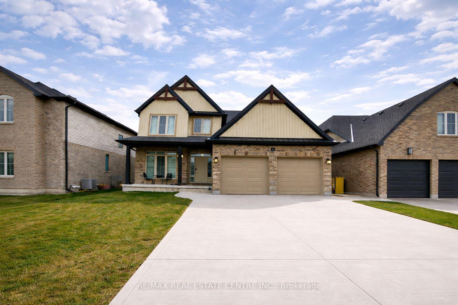 54 wayside Lane — photo 1