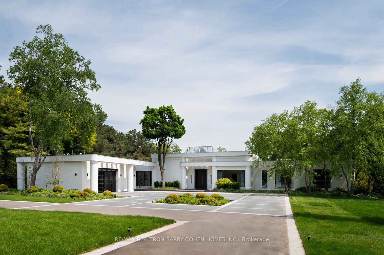 45 Park Lane Circle — photo 1