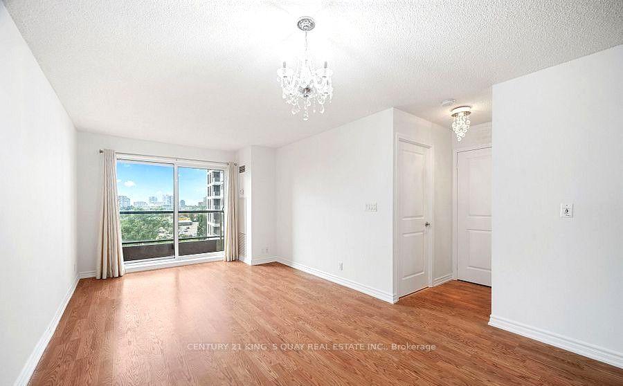 18 Harding Boulevard 512 #512 — photo 1