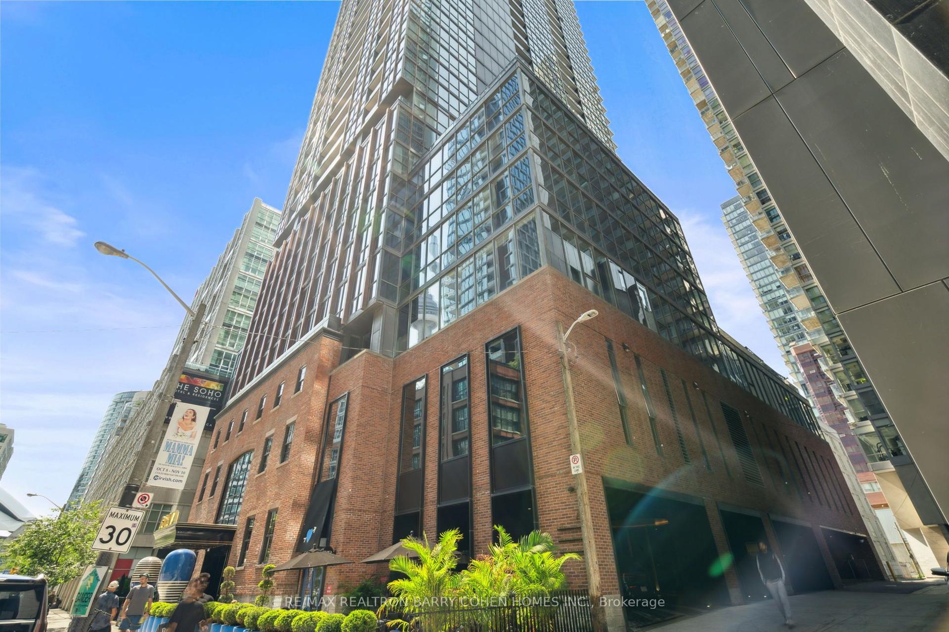 88 Blue Jays Way 1115 #1115 — photo 1