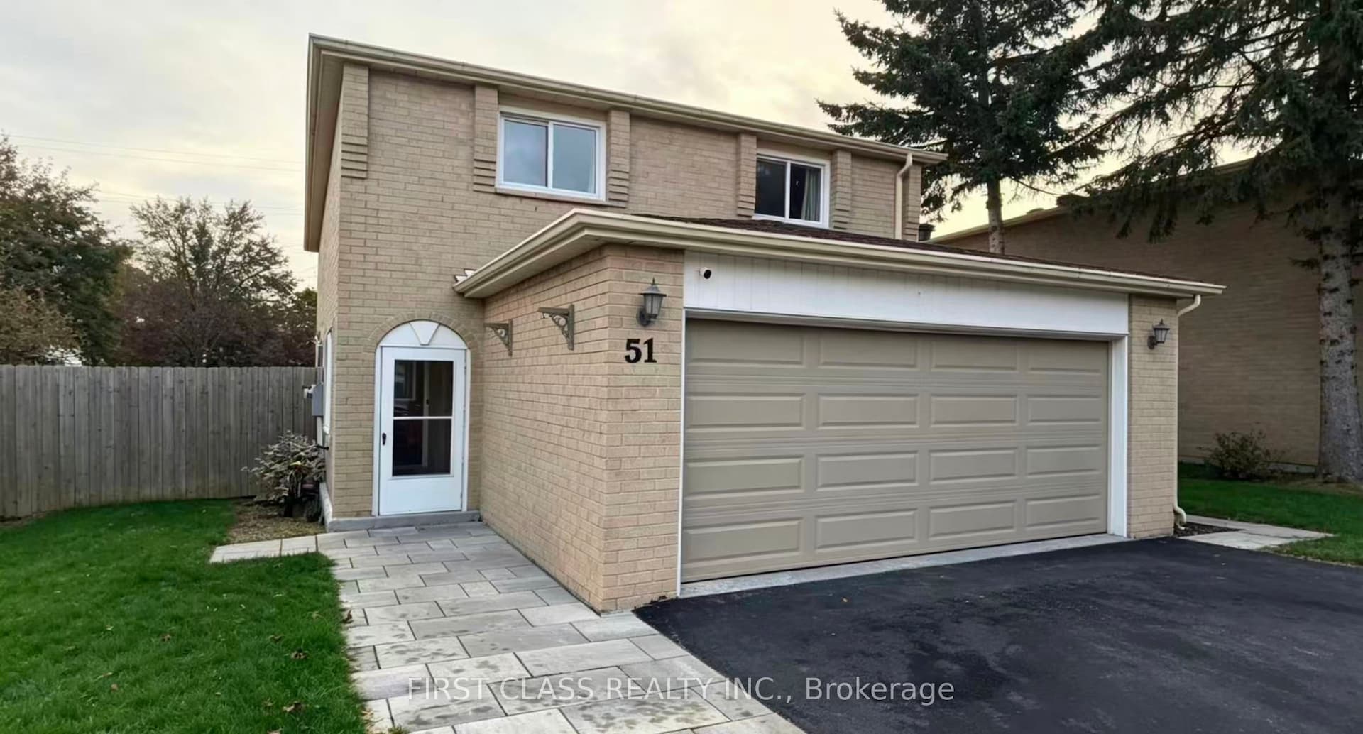 51 Chase Court — photo 1