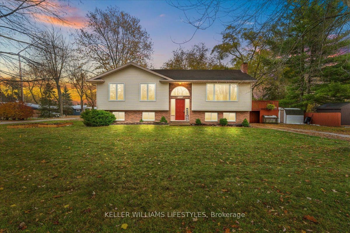 4547 William Street — photo 1