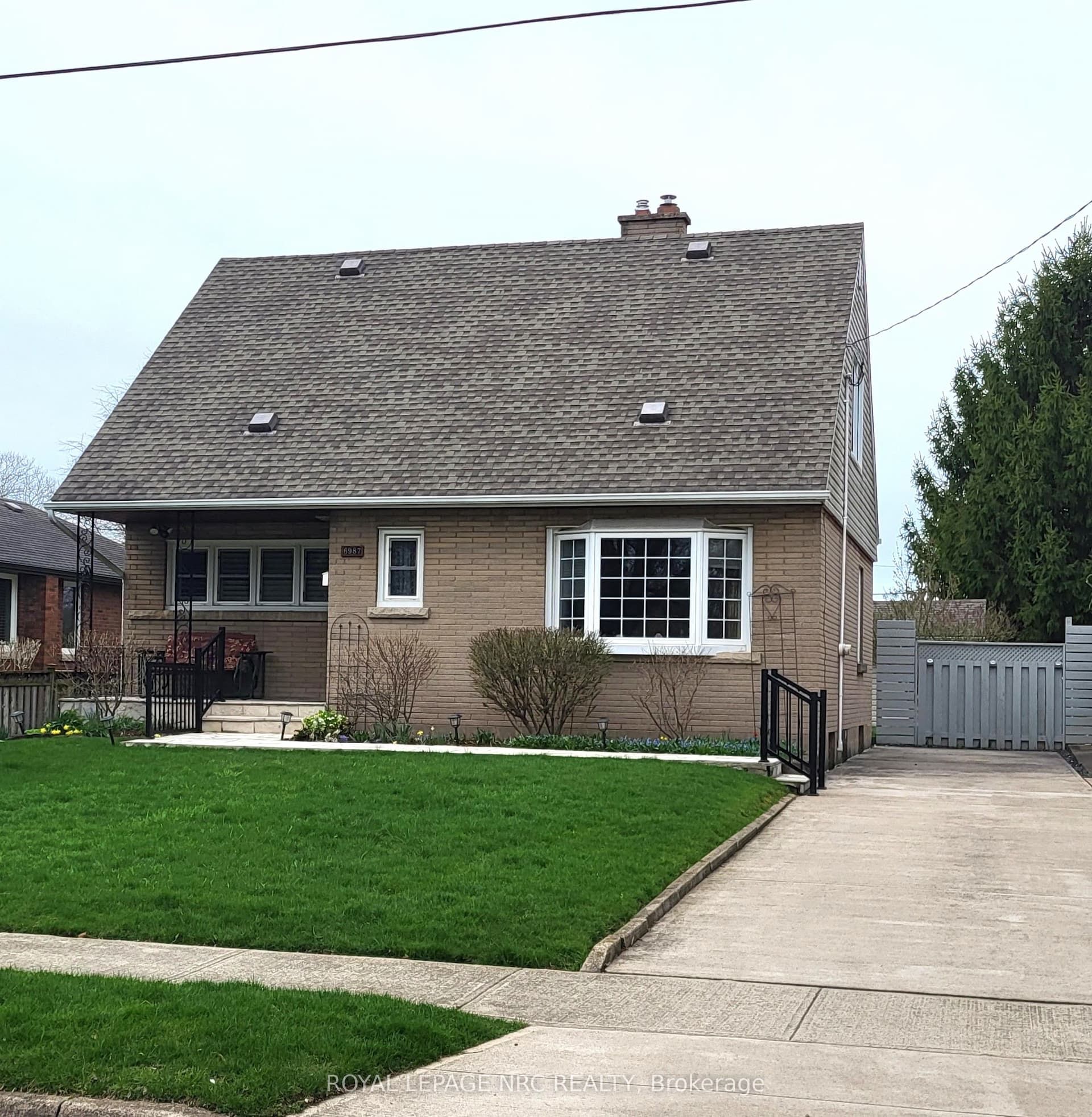 6987 Dell Avenue — photo 1