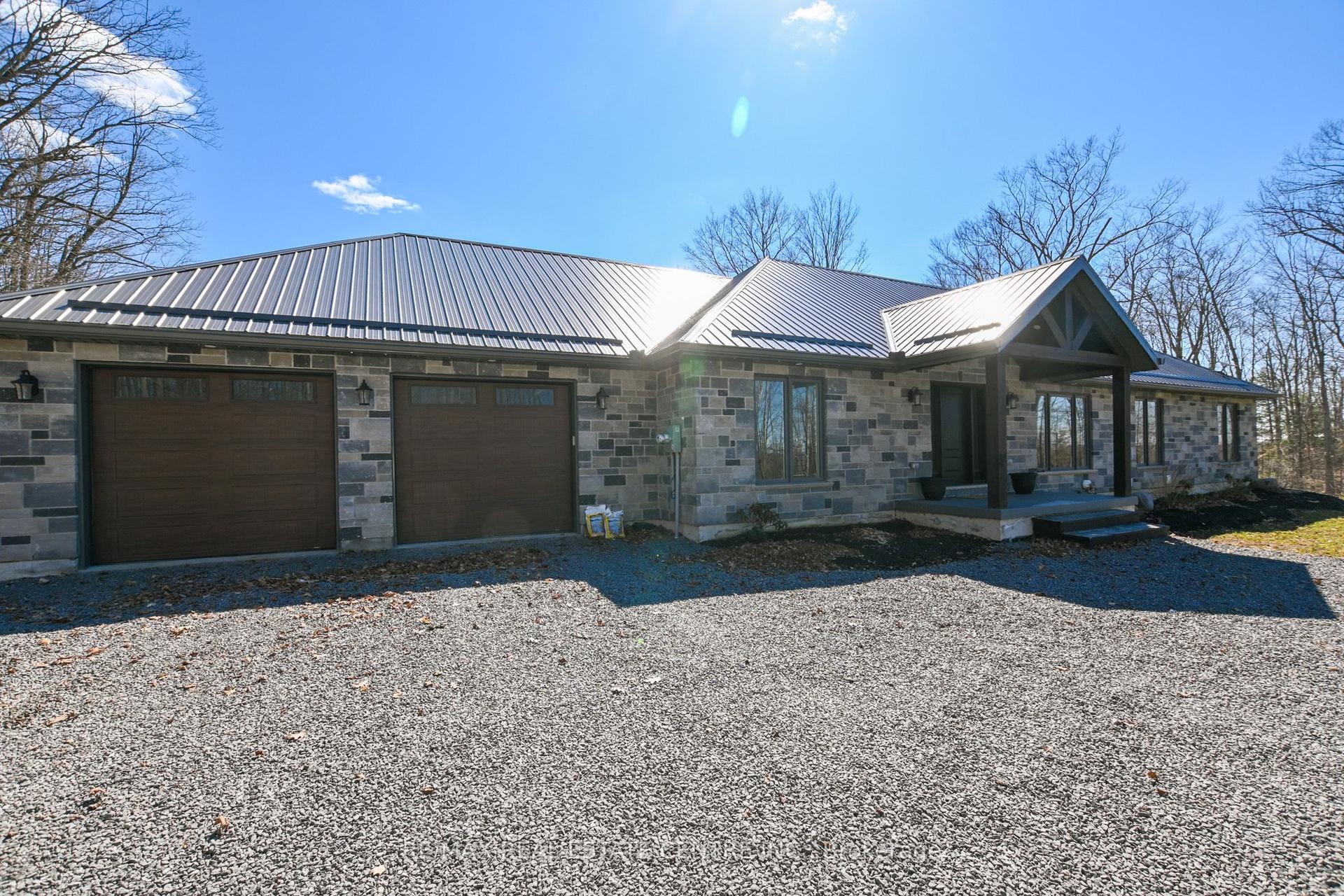 1765 10th line west N/A — photo 1