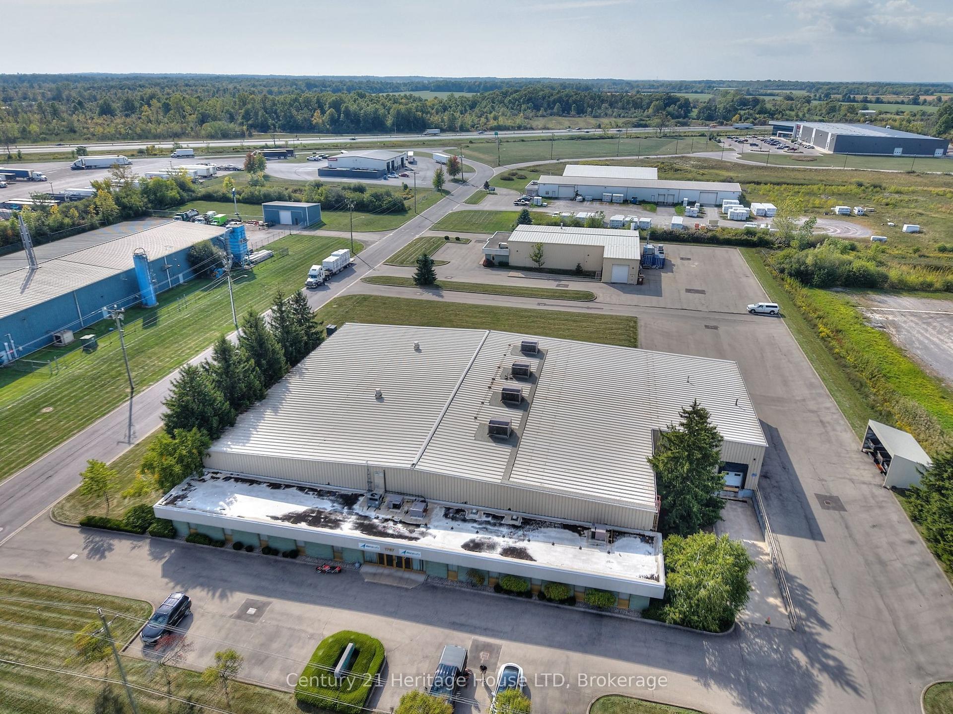 1767 Pettit Road — photo 1