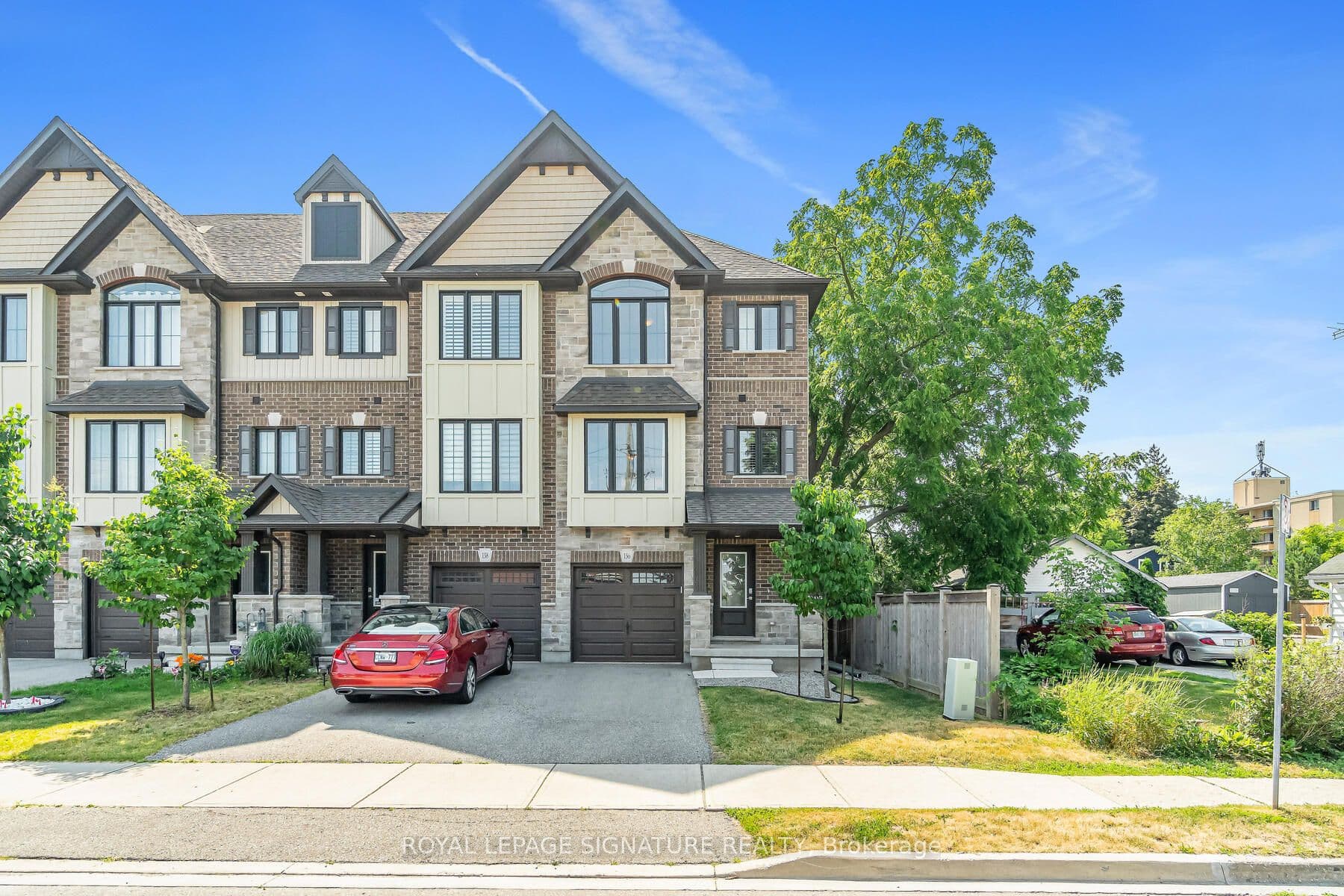 156 Church Street E — photo 1